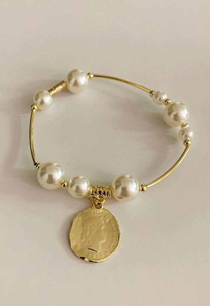 Head Embossed Pearl Gold Bracelet