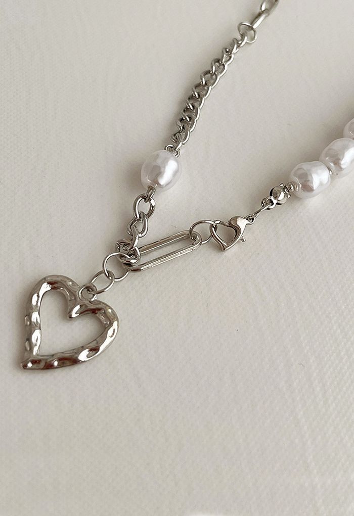 Hollow Heart Spliced Pearl Necklace