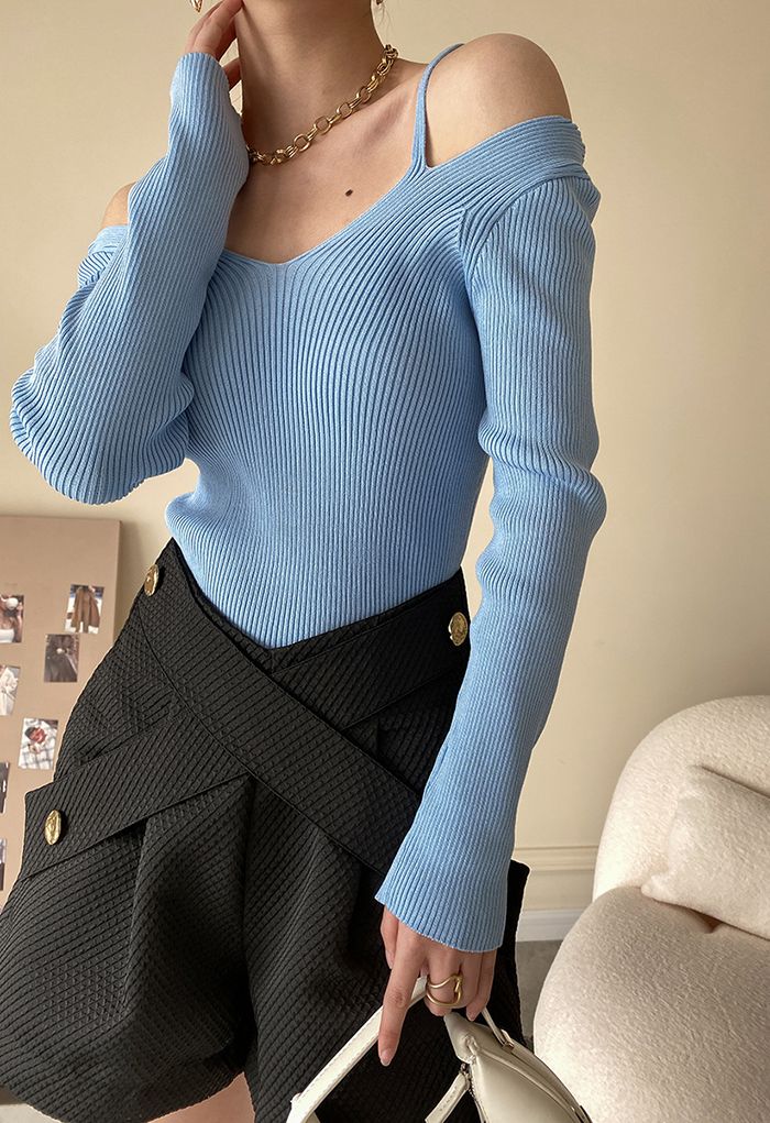 Cold-Shoulder Long Sleeve Knit Top in Blue