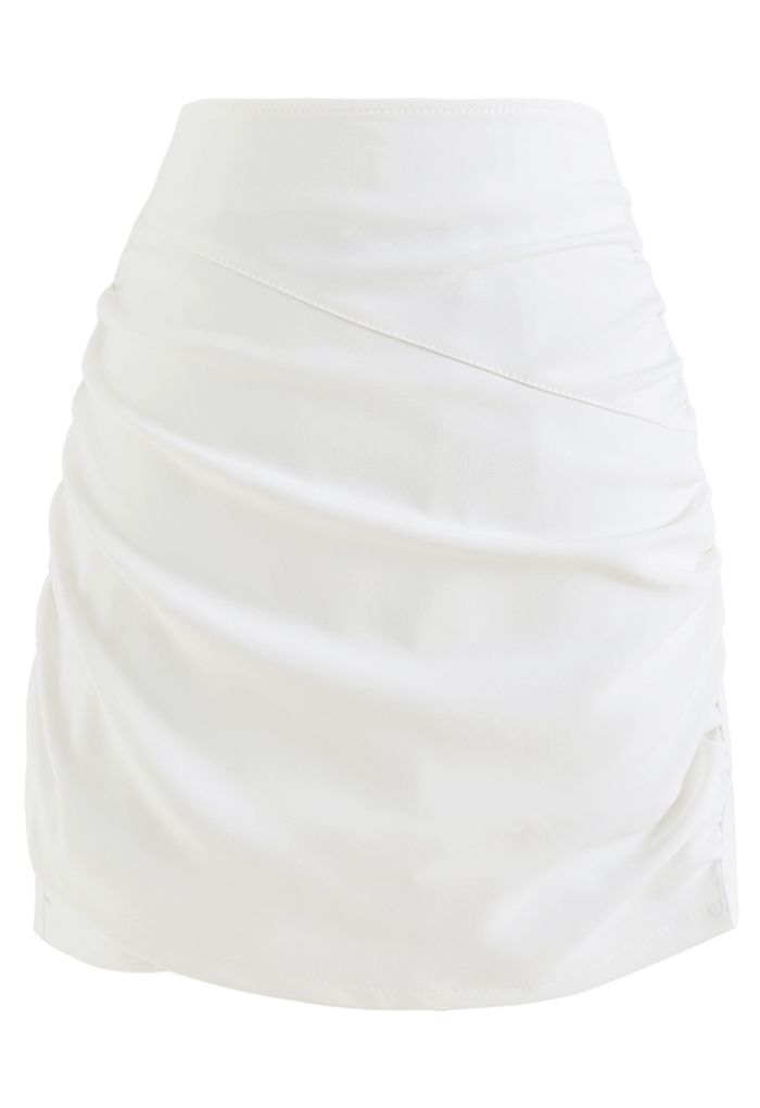 Crisscross Flap Ruched Mini Bud Skirt in White