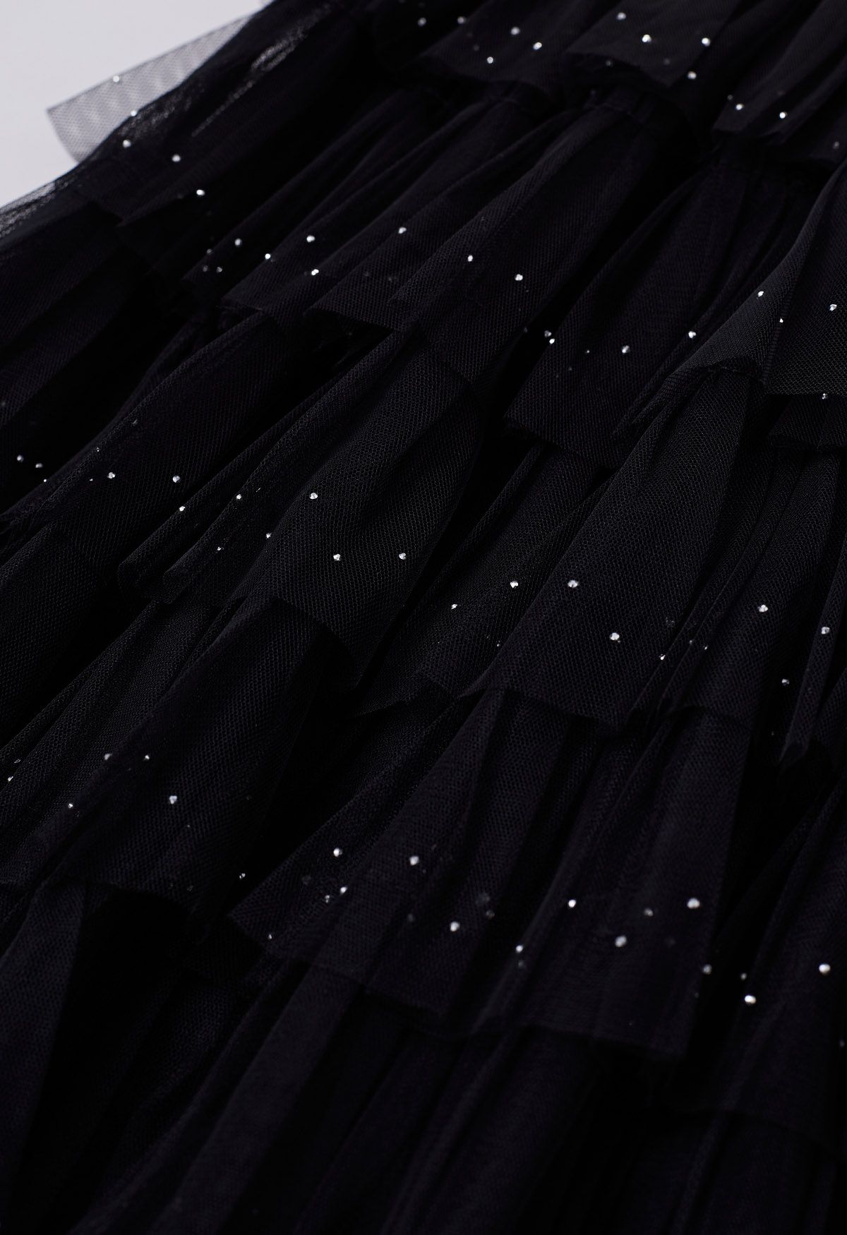 Glitter Swan Cloud Midi Skirt in Black