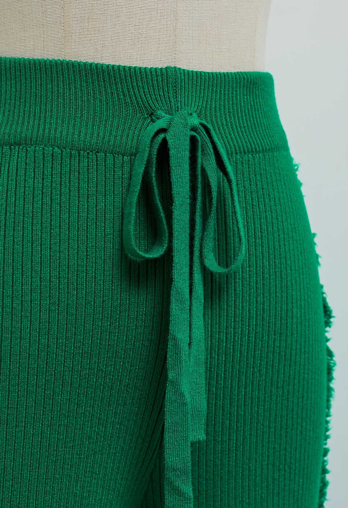 Side Tassel Trim Straight-Leg Knit Pants in Green