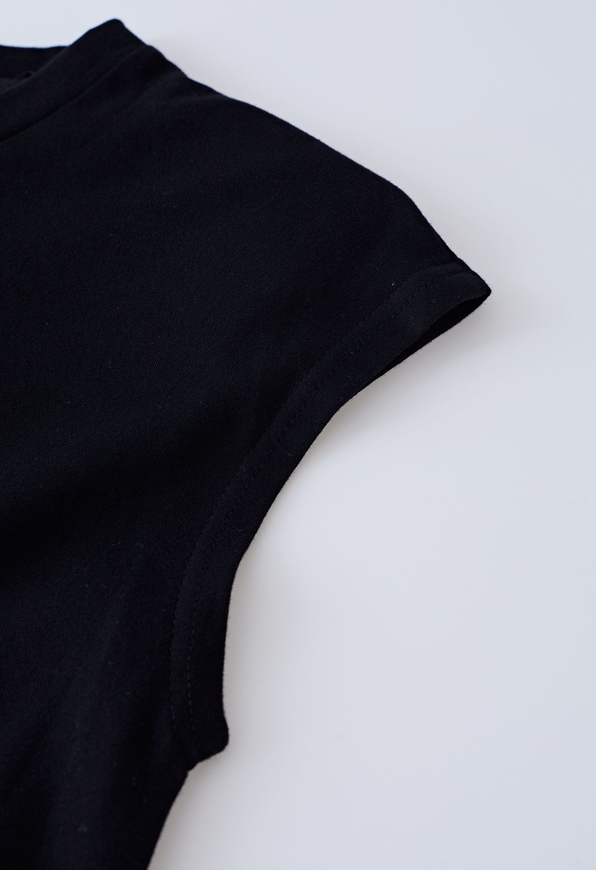 Crisscross Waist Sleeveless Cotton Top in Black