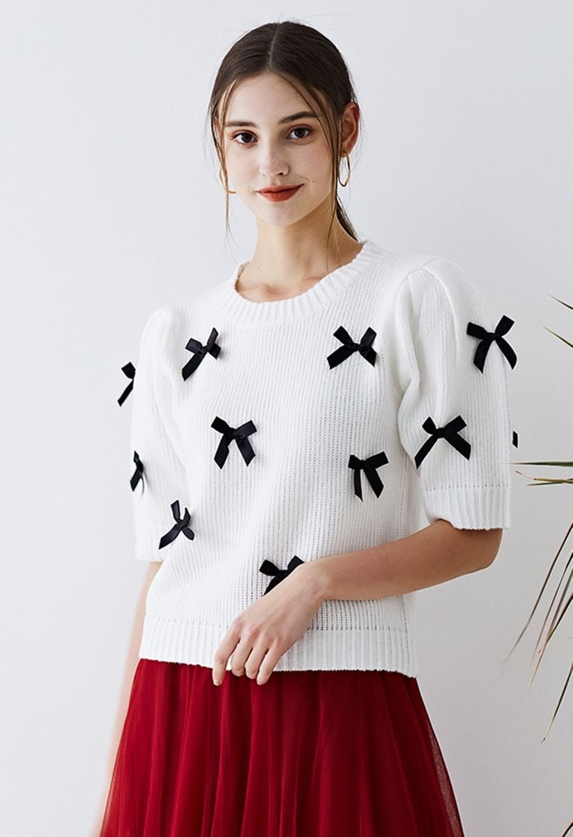 Bowknot Embellished Short Sleeve Knit Sweater in White