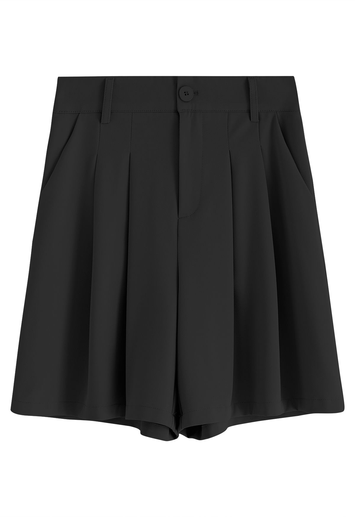 Pleated Detail Side Pockets Shorts in Black