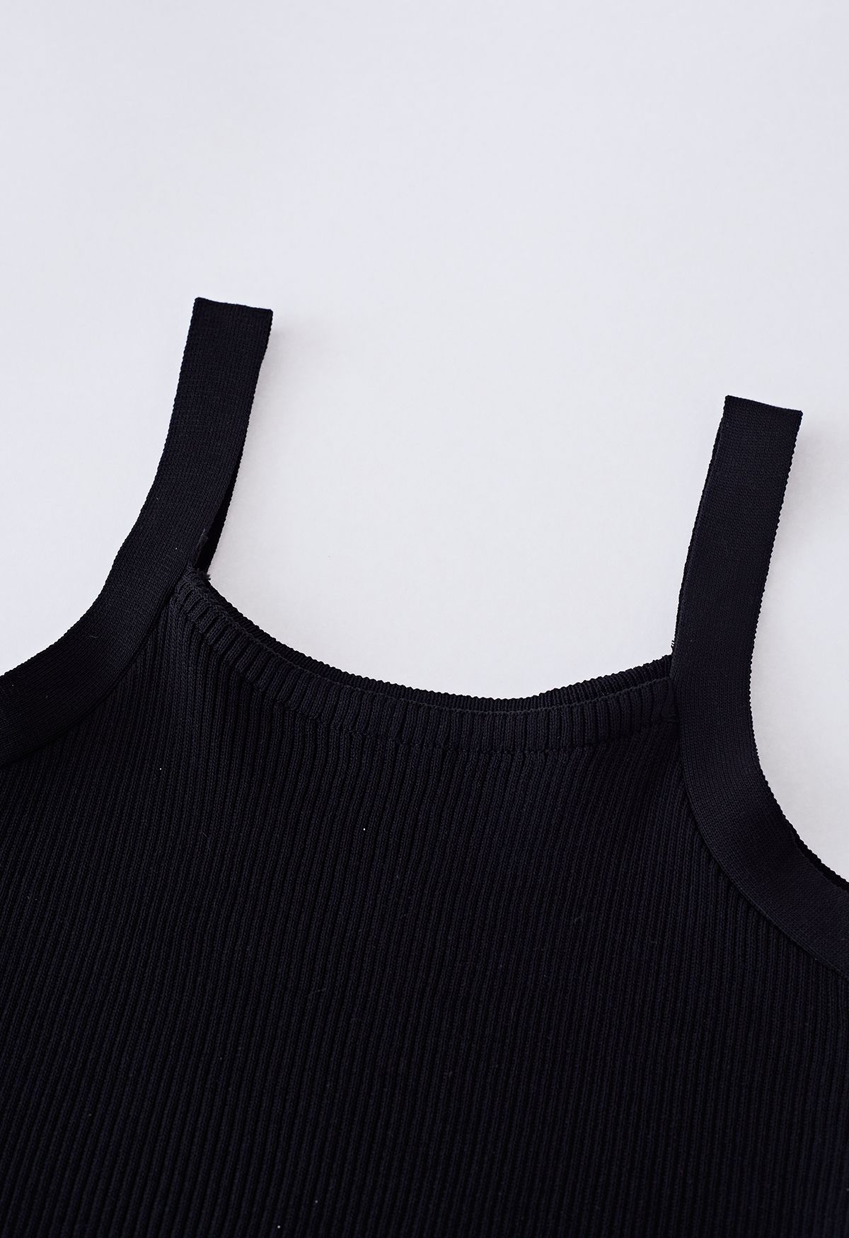 Stretchy Ribbed Knit Cami Top in Black
