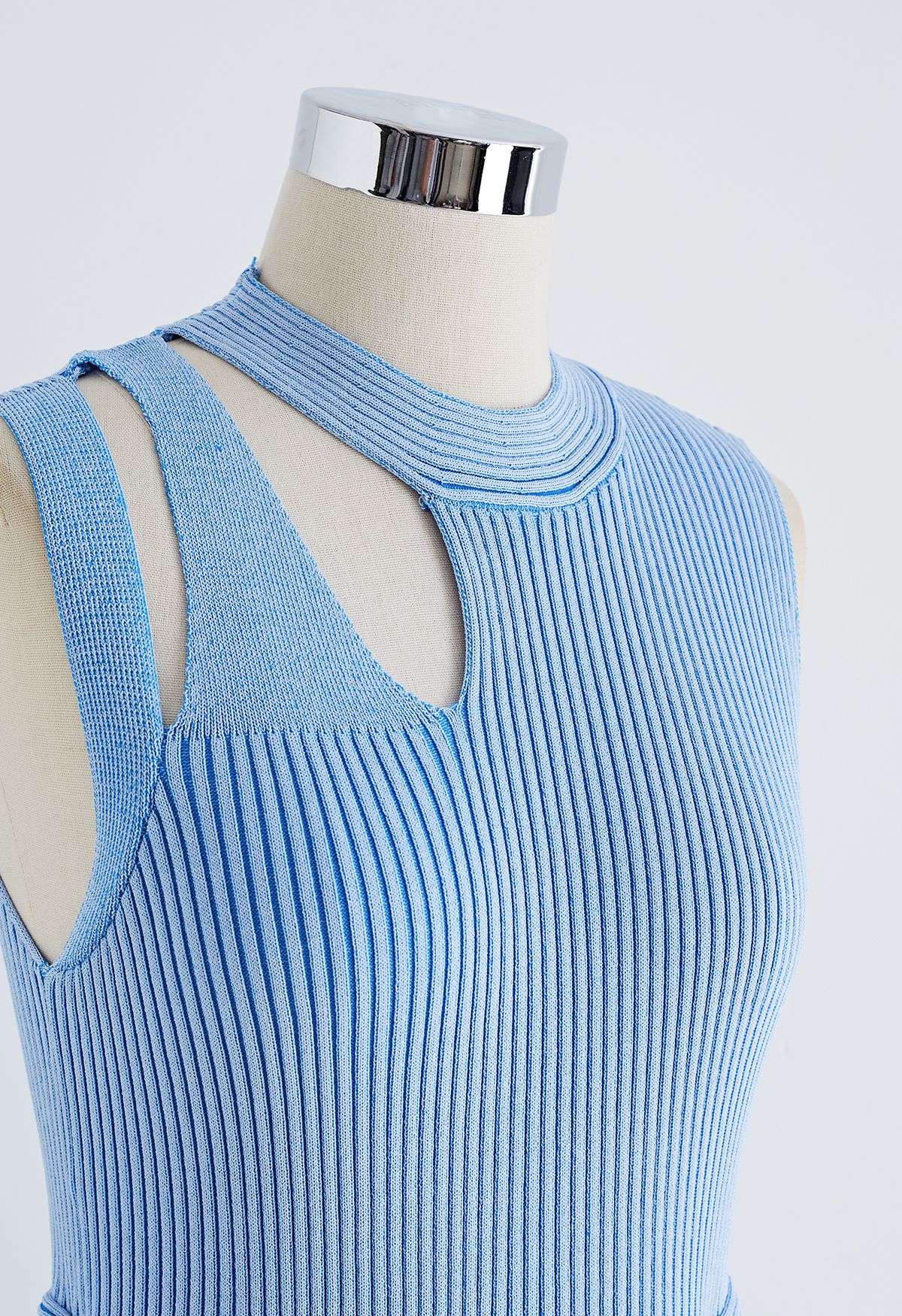 Cutout Neckline Knit Spliced Dress in Blue