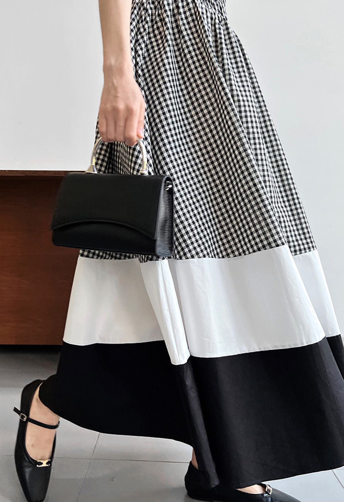 Gingham Color Blocked Flutter Sleeve Midi Dress