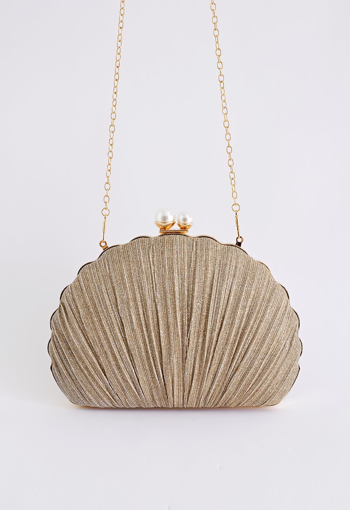 Ritzy Seashell Pearl Clutch in Gold