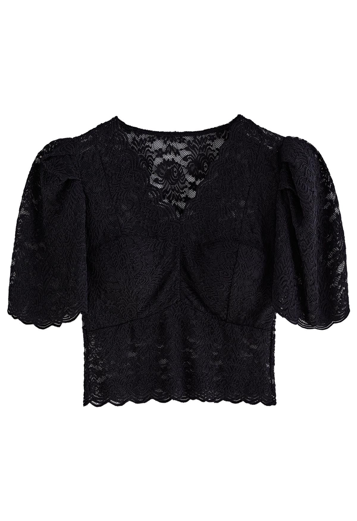 Full Lace Scalloped Trim Crop Top in Black