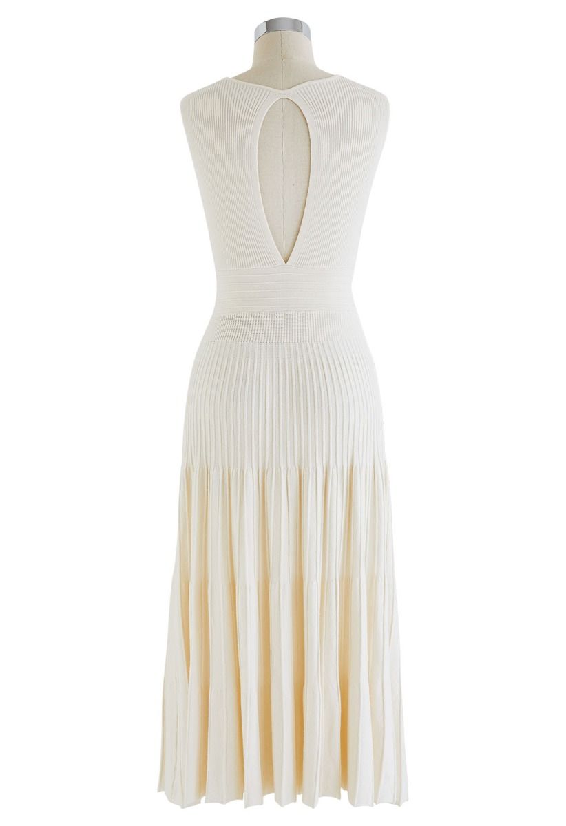 Cut Out Back Faux-Wrap Sleeveless Knitted Midi Dress in Cream