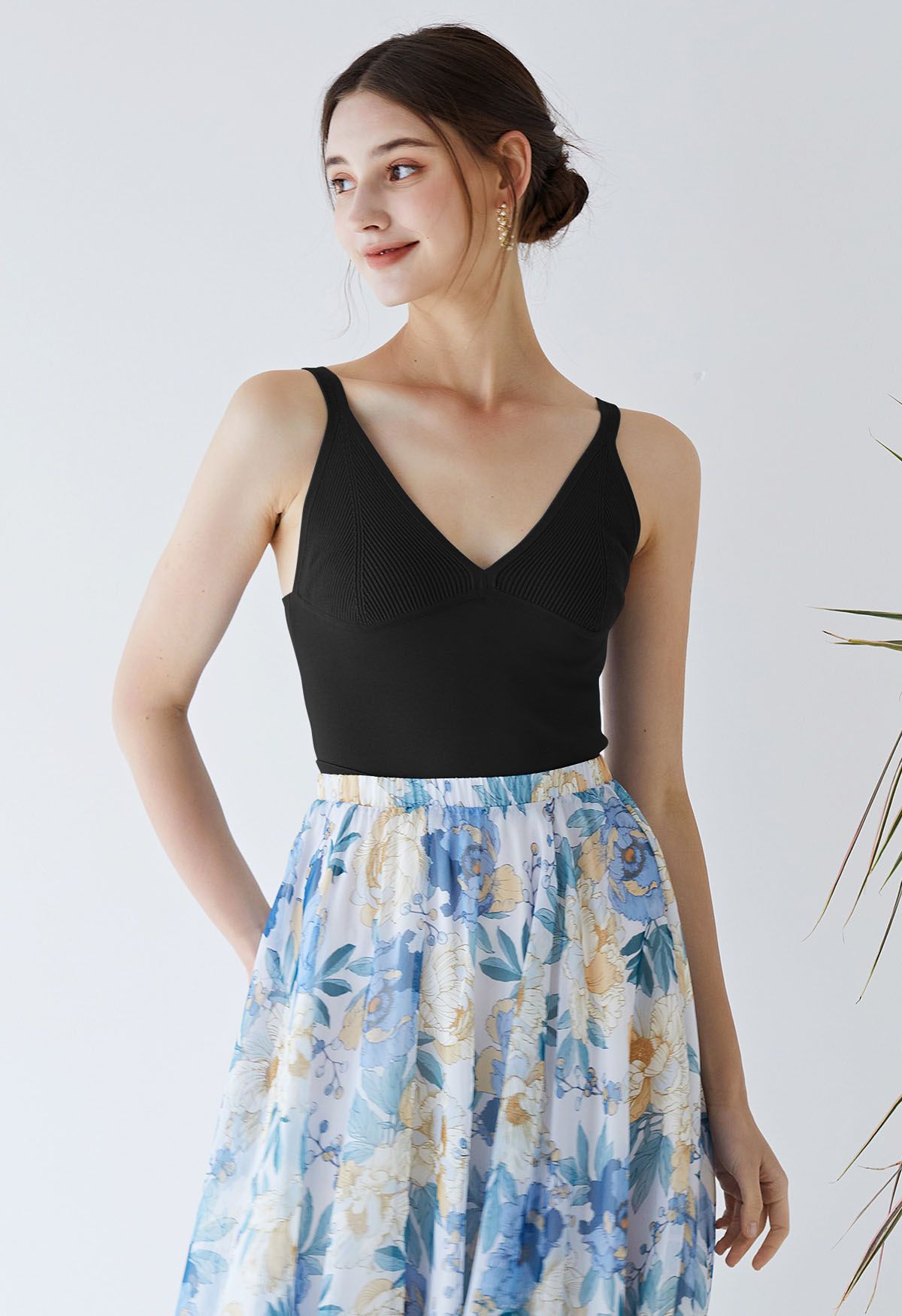 V-Neck Rib Cami Crop Top in Black