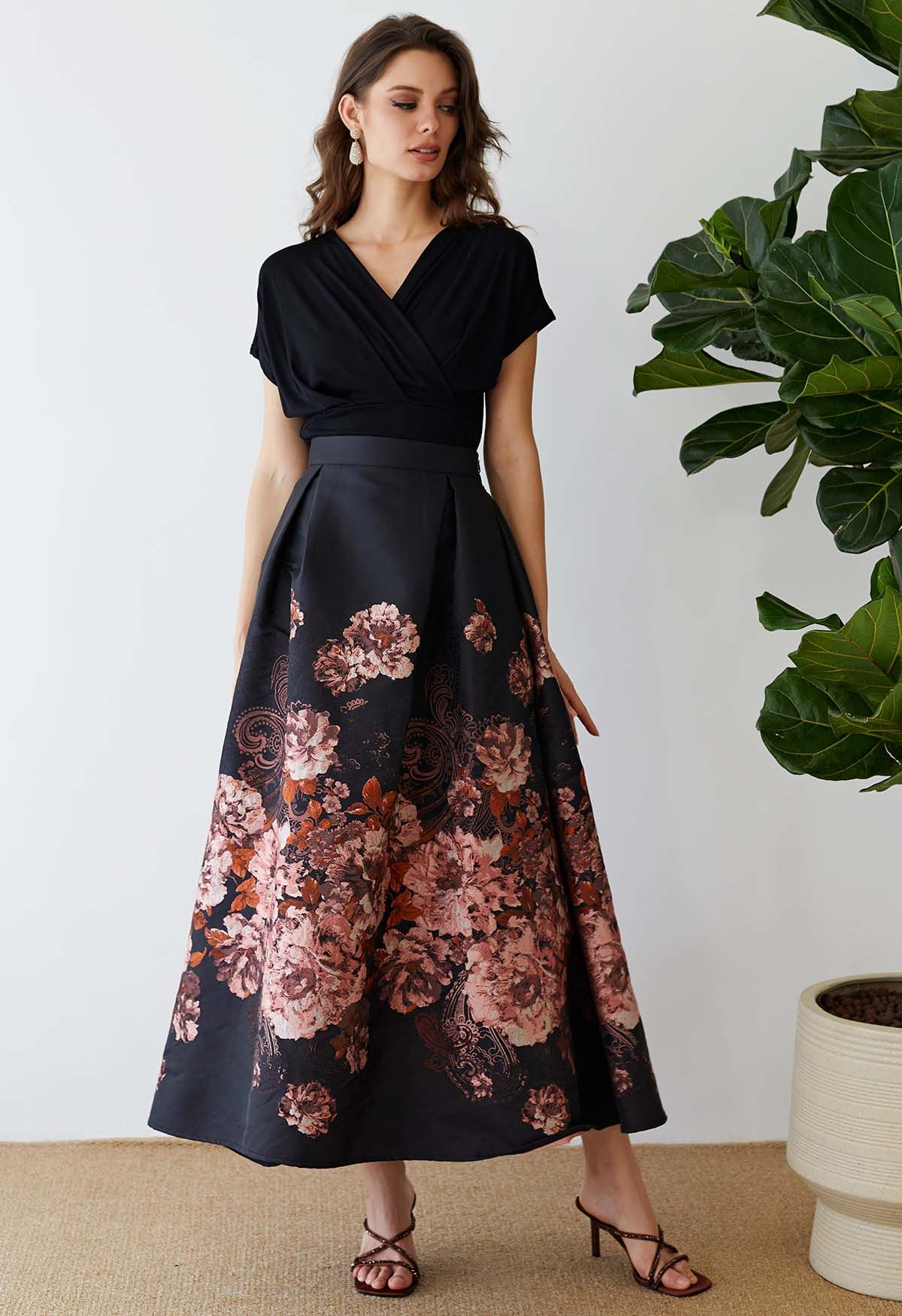 Bewitching Peony Jacquard Flare Skirt in Black