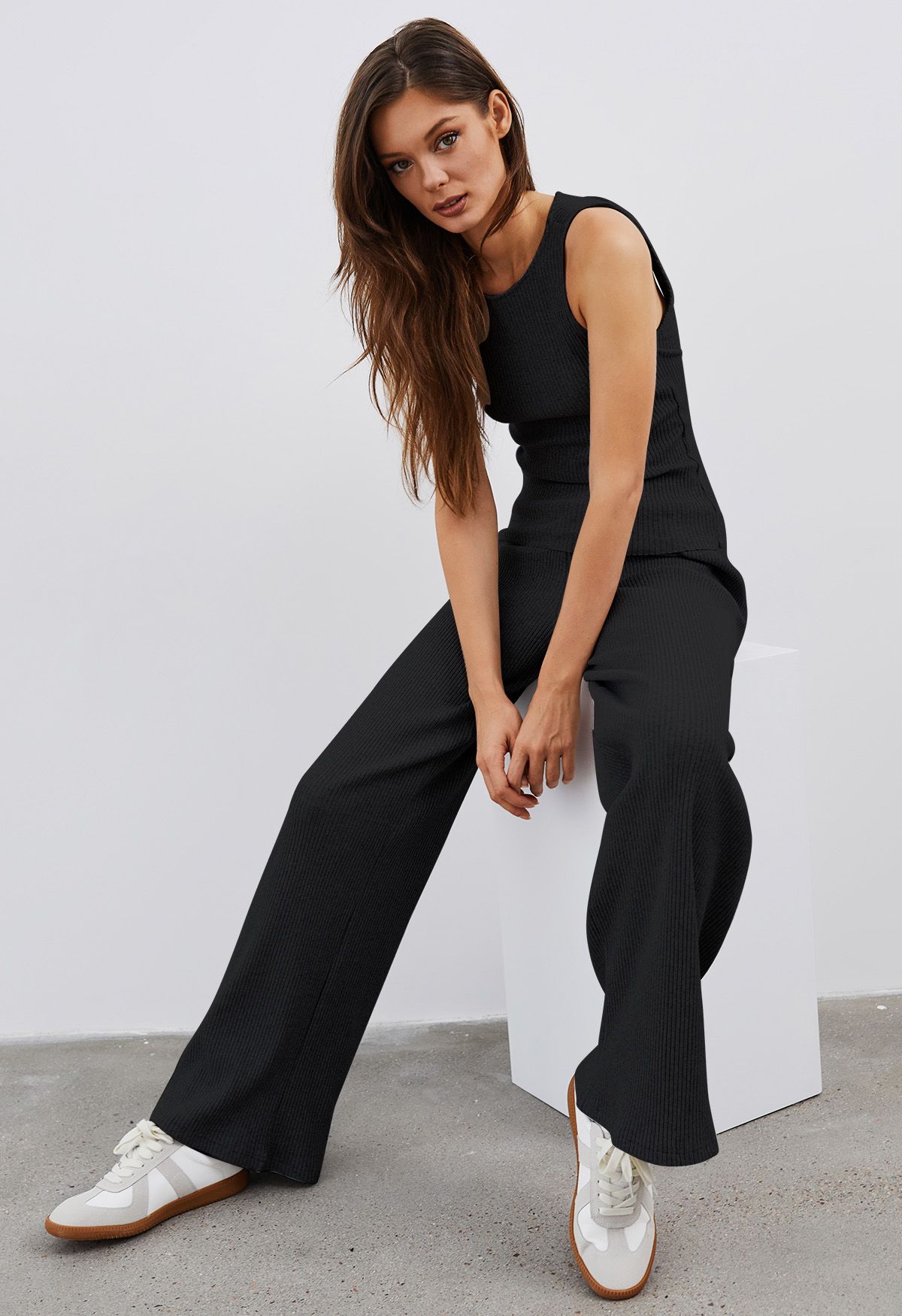 Open Back Cotton Tank Top and Flare Pants Set in Black - Retro