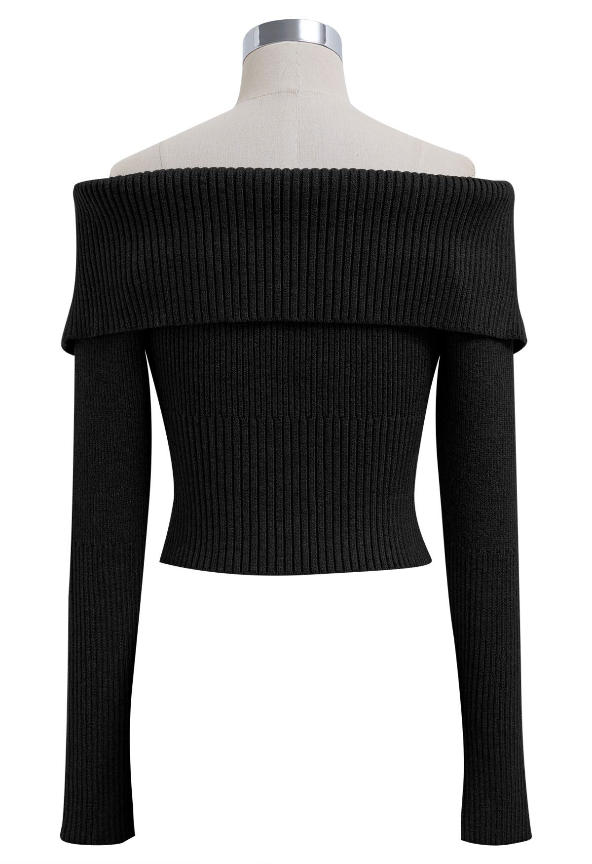 Flap Collar Zip Up Cropped Knit Top in Black