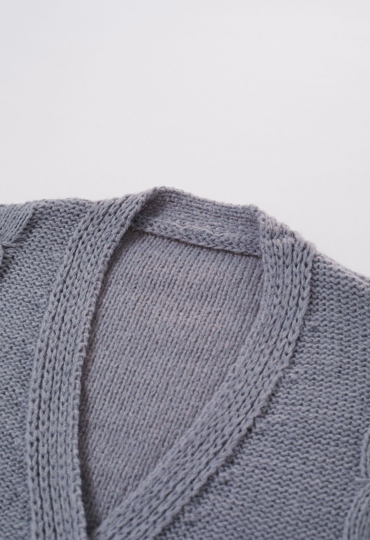 Braid Pattern Buttoned Knit Cardigan in Grey