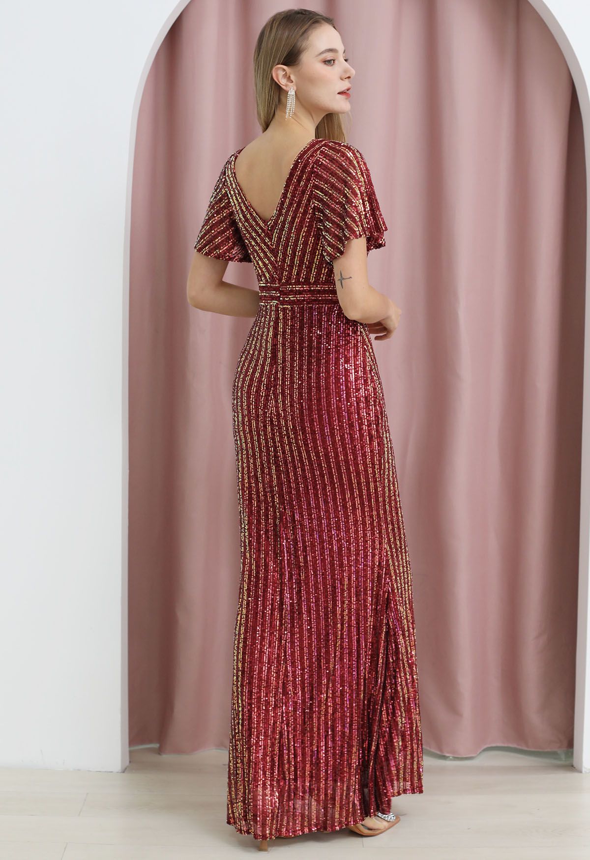 Ravishing V-Neck Sequined Mermaid Gown in Burgundy