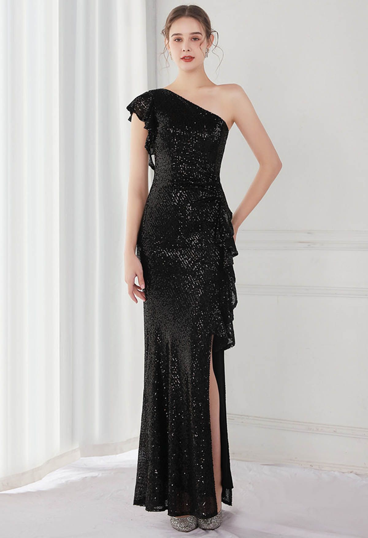 Sequined One-Shoulder Ruffle Mermaid Gown in Black