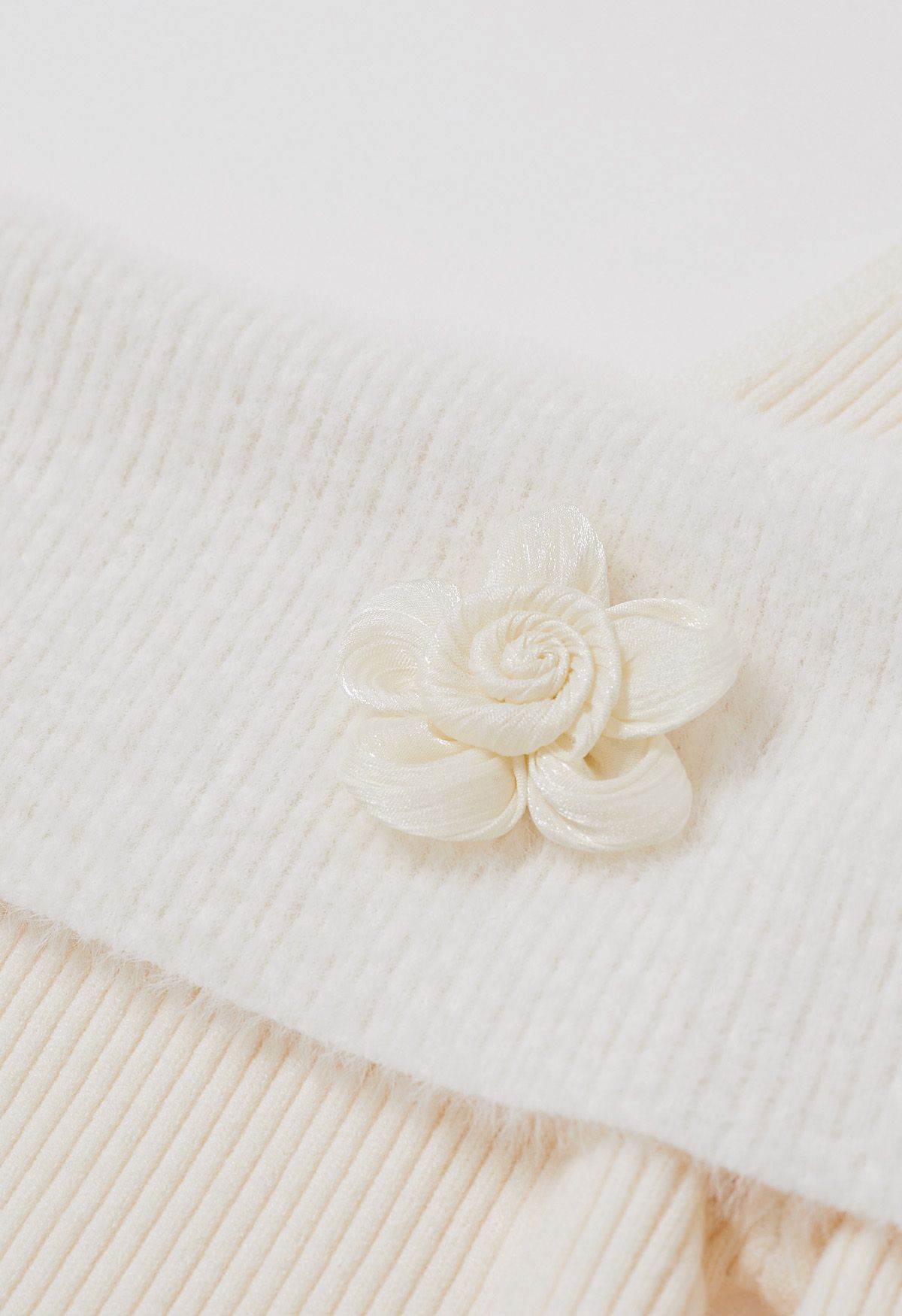 Folded Shoulder Flower Brooch Knit Top in Cream