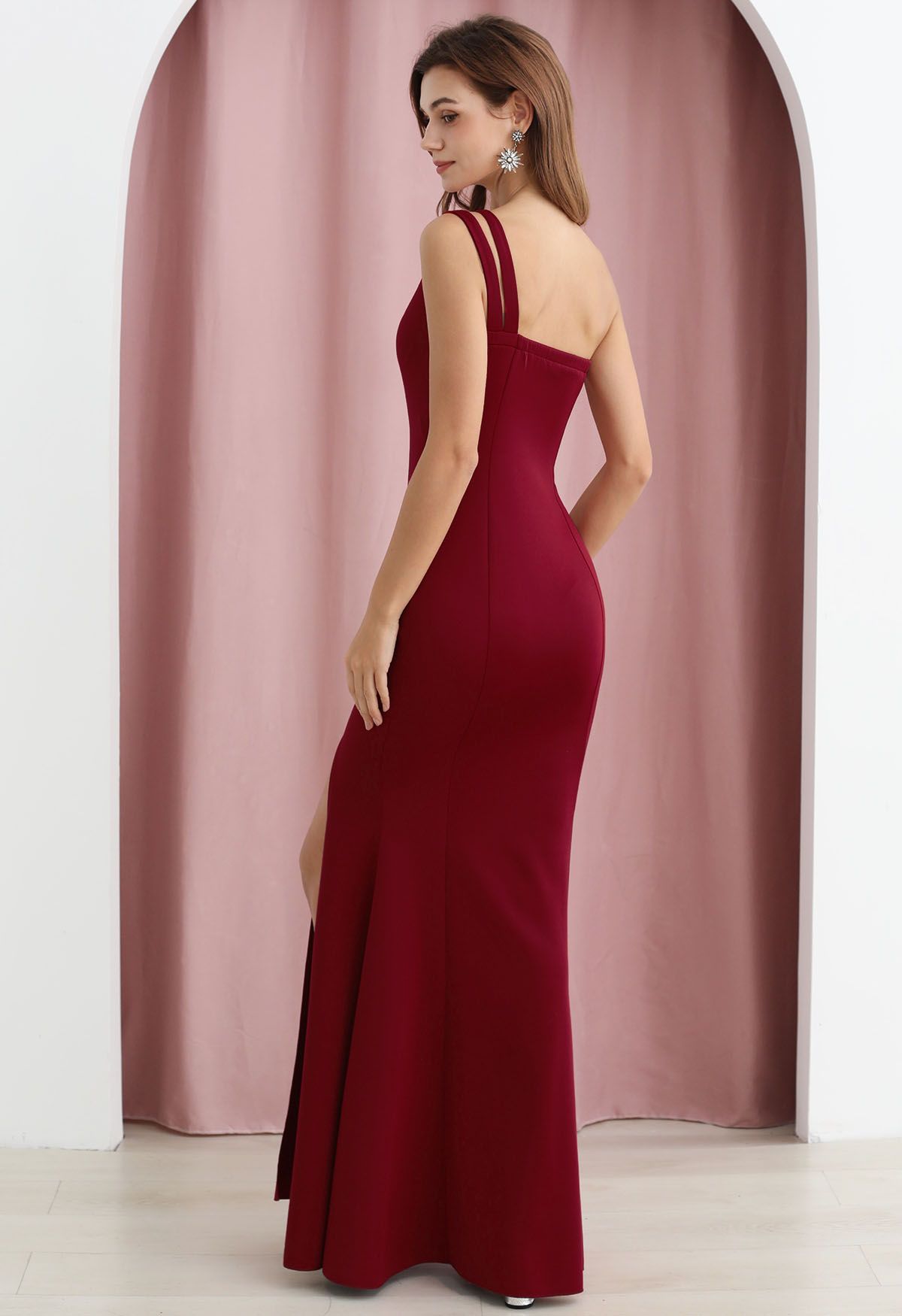 One-Shoulder Dual Strap Mermaid Gown in Burgundy