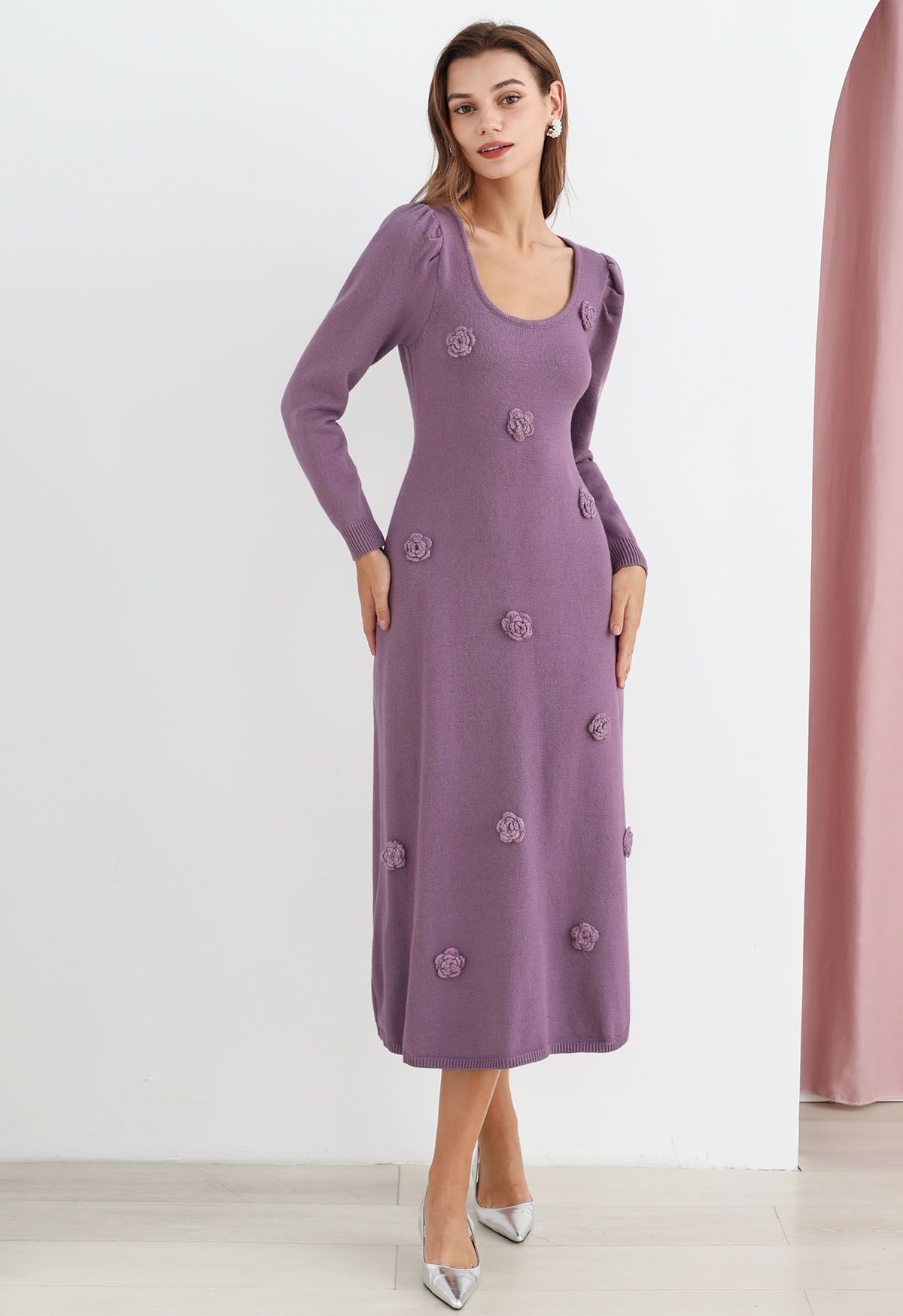 Scoop Neck Stitch Flower Knit Dress in Lilac