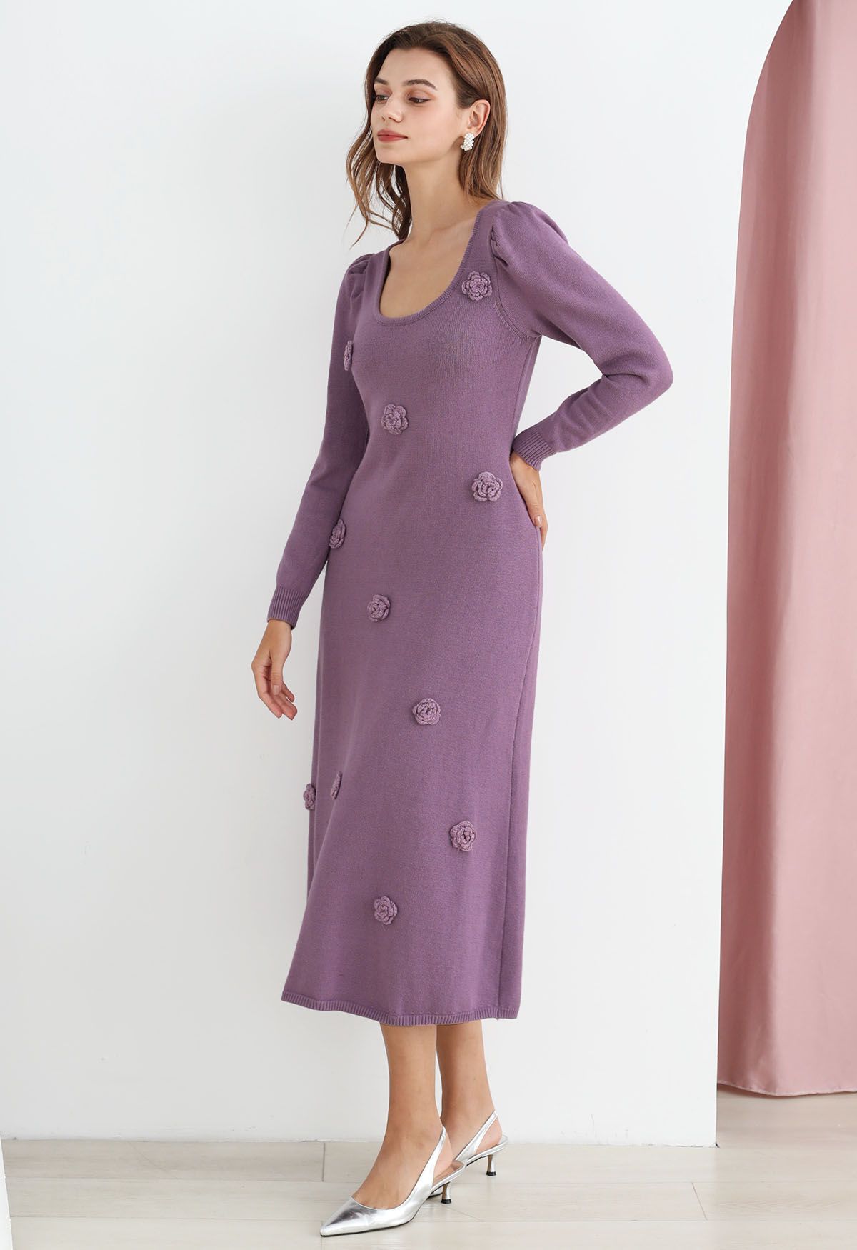 Scoop Neck Stitch Flower Knit Dress in Lilac