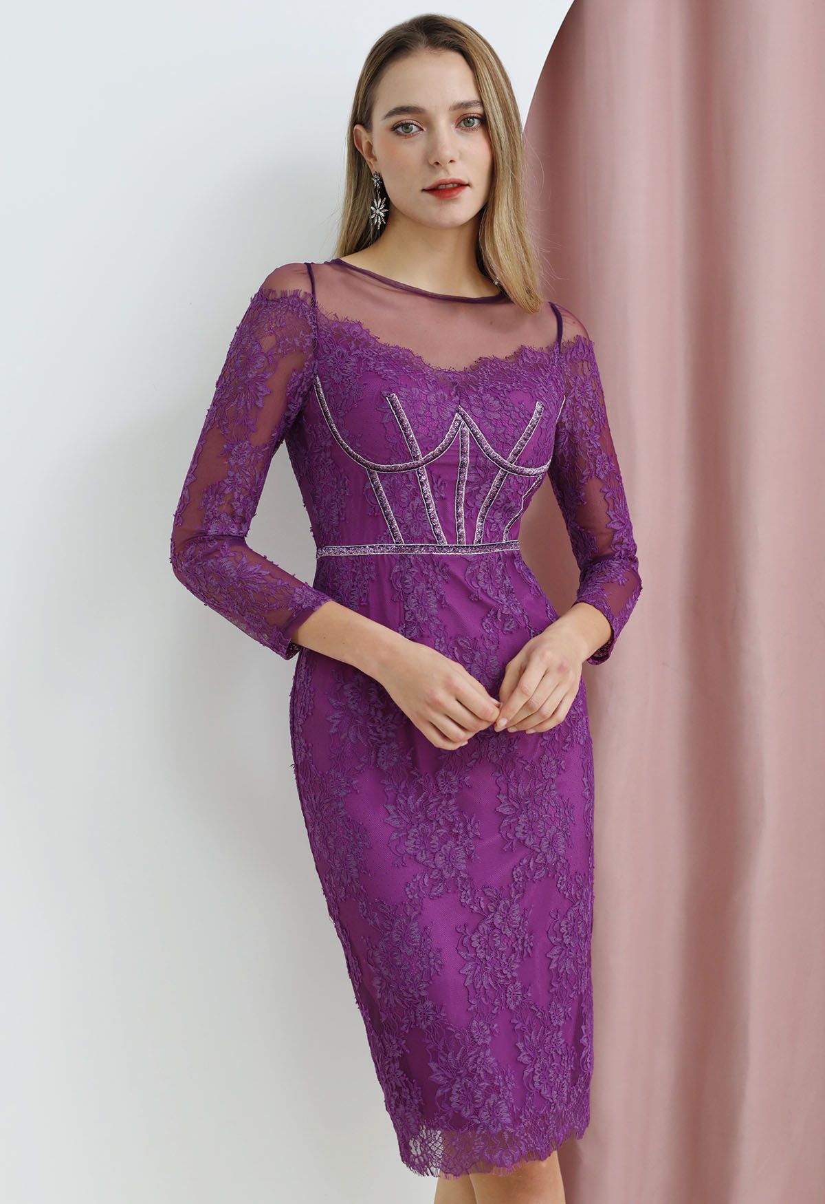 Delicate Violet Lace Bodycon Midi Dress