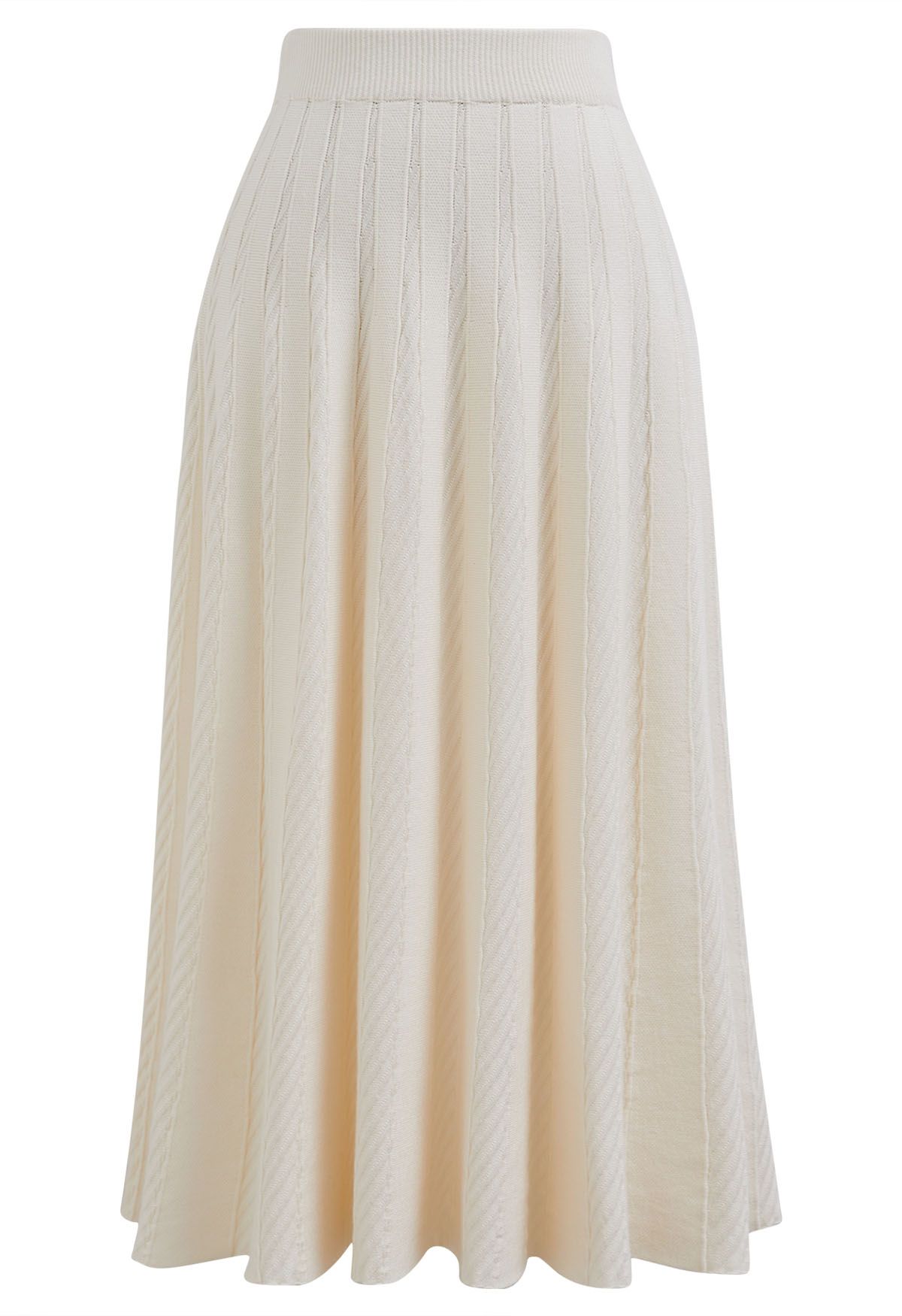 Diagonal Ribbed Pleated Knit Skirt in Cream