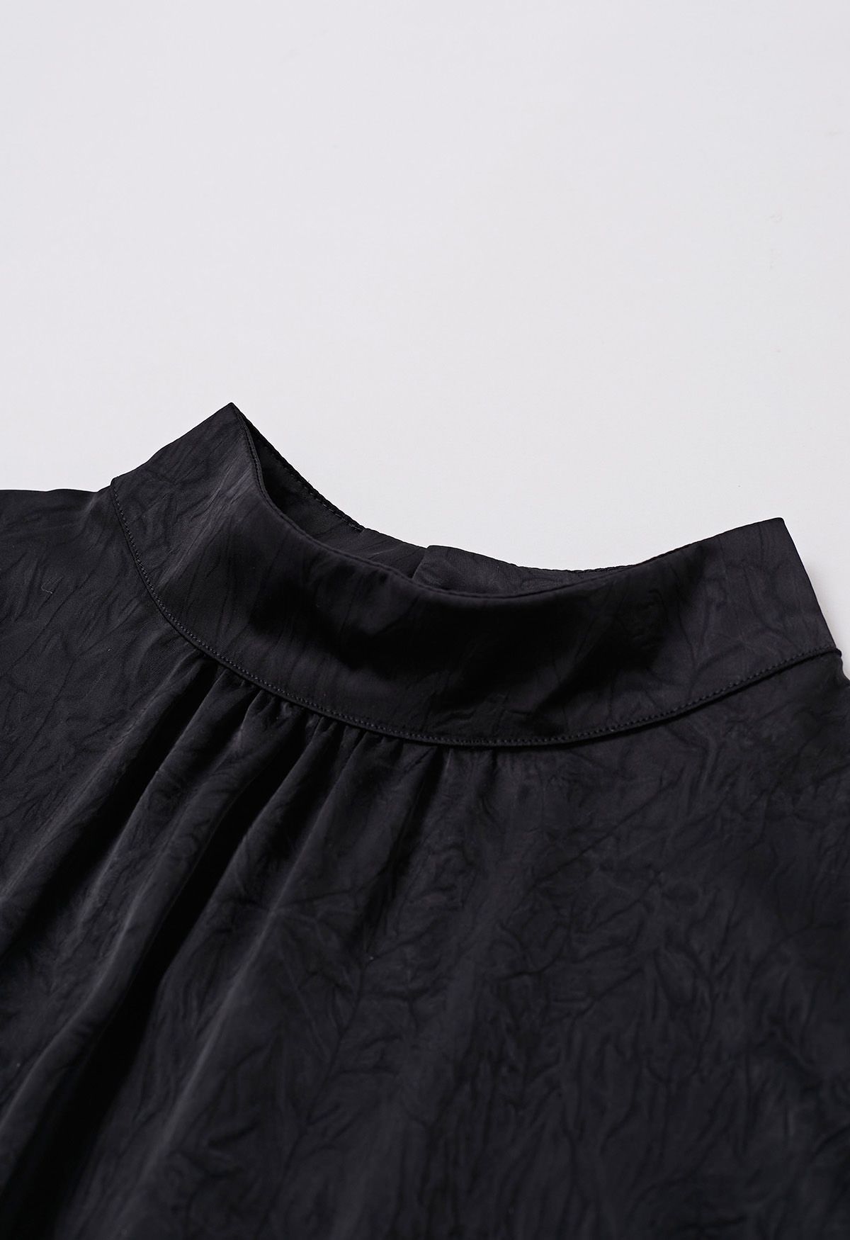 Tie Waist Bubble Sleeve Texture Top in Black