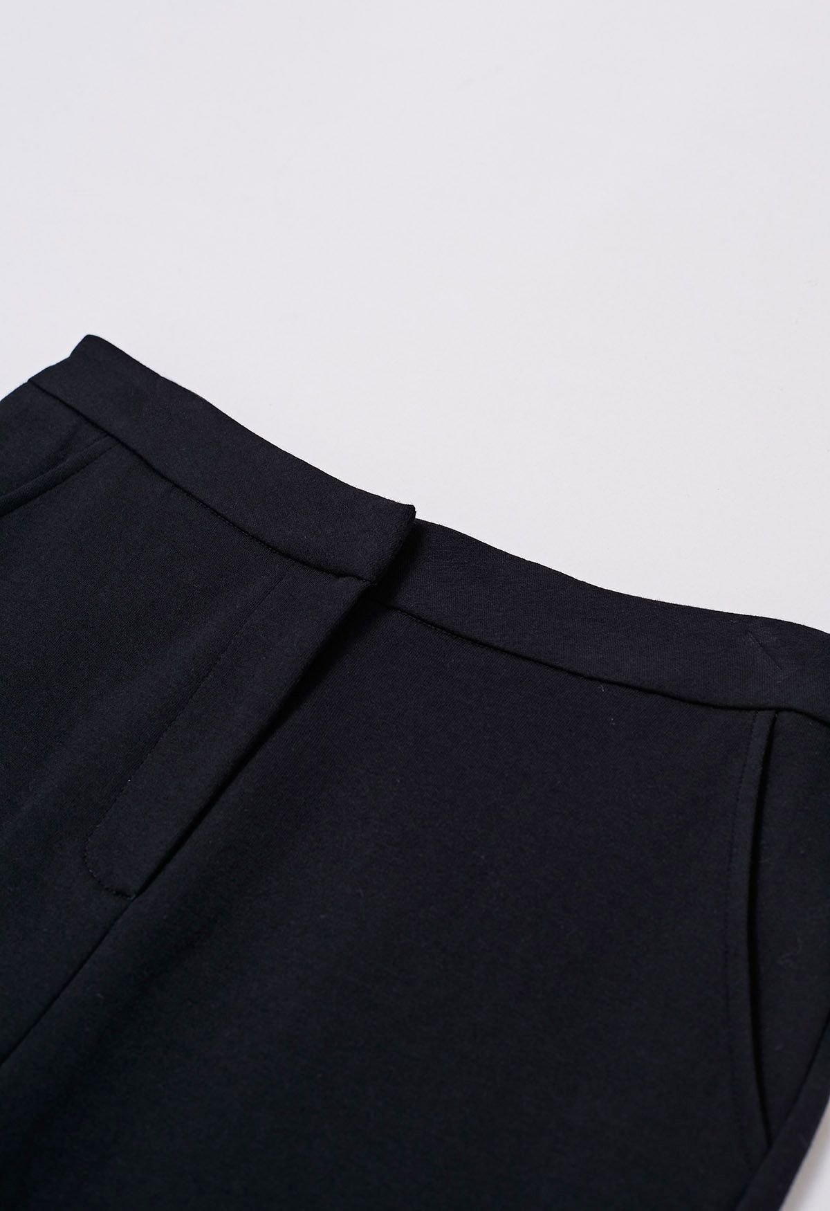 Side Pockets Flare Leg Pants in Black