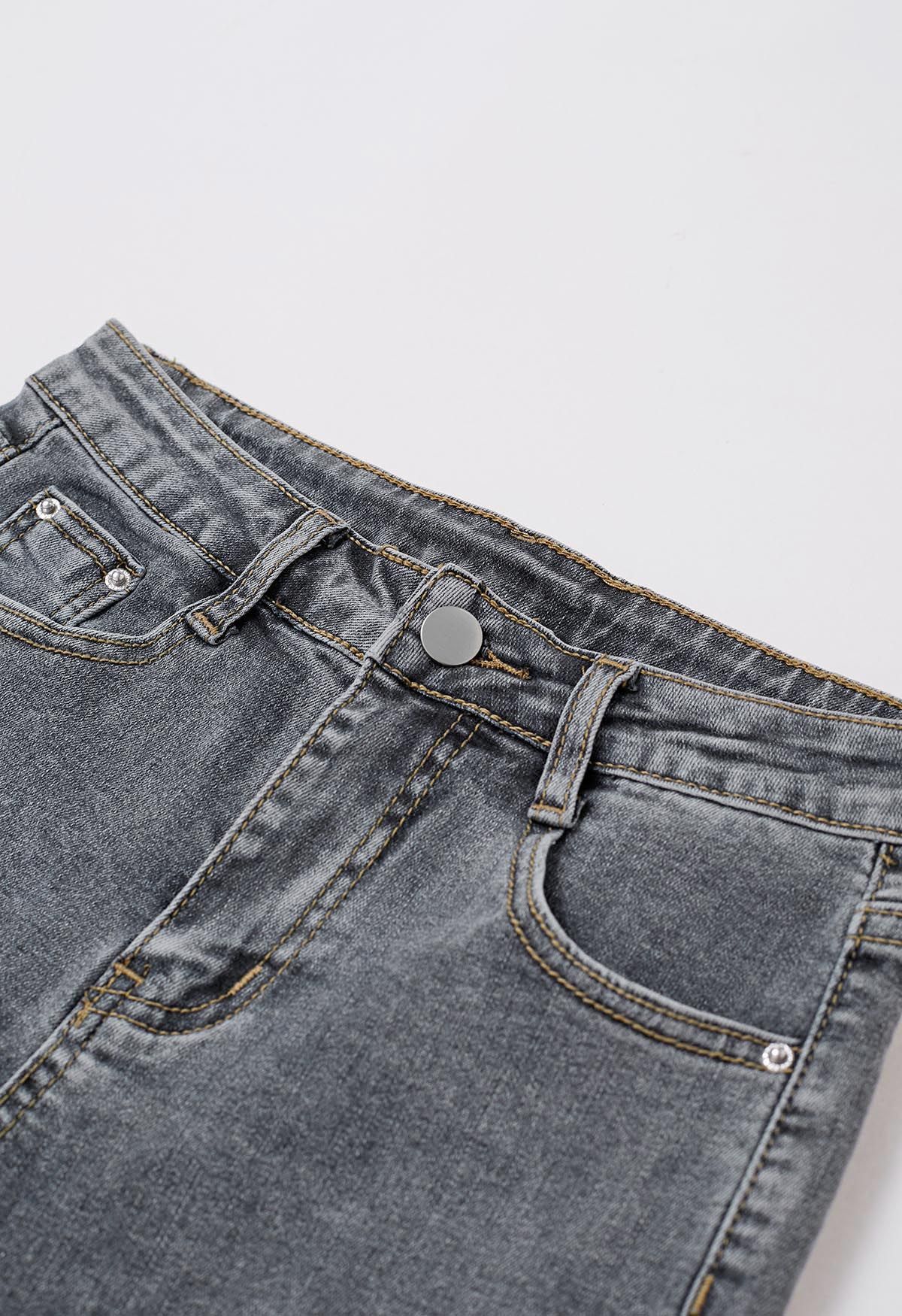 Ripped Detail Thigh-Length Jeans