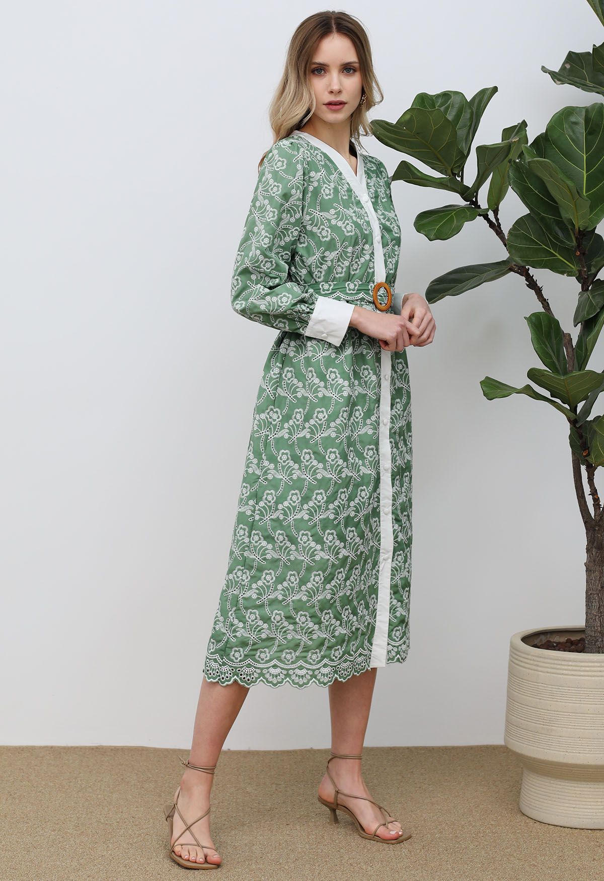 Dancing Floret Embroidered Button Down Dress in Green