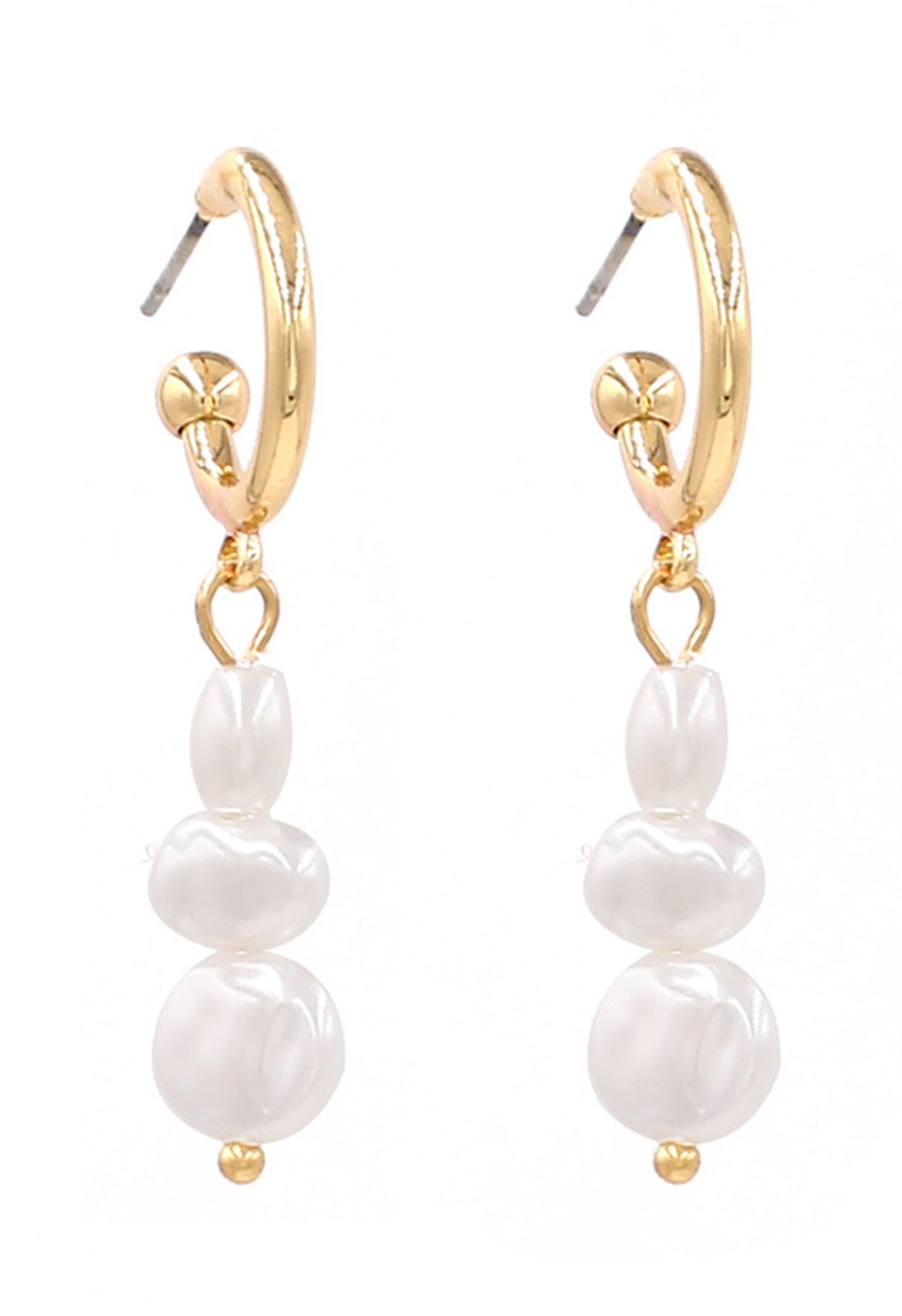 Distinctive Pearl Drop Earrings