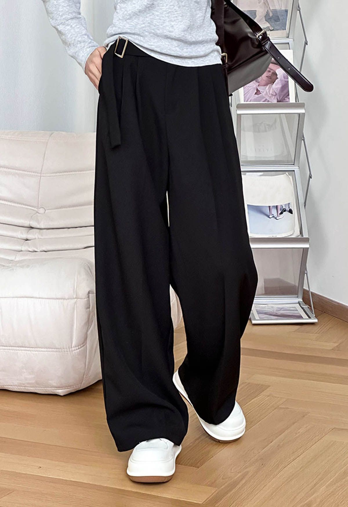 Solid Belted High Waist Wide-Leg Pants in Black