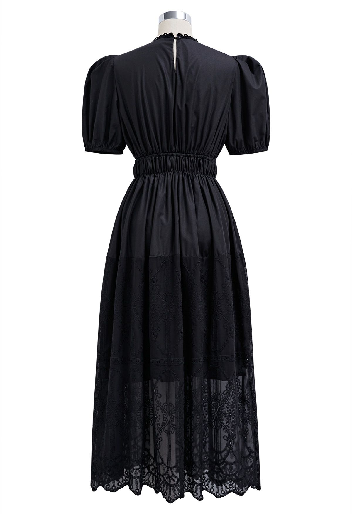 Embroidery Spliced V-Neck Puff Short Sleeves Dress in Black