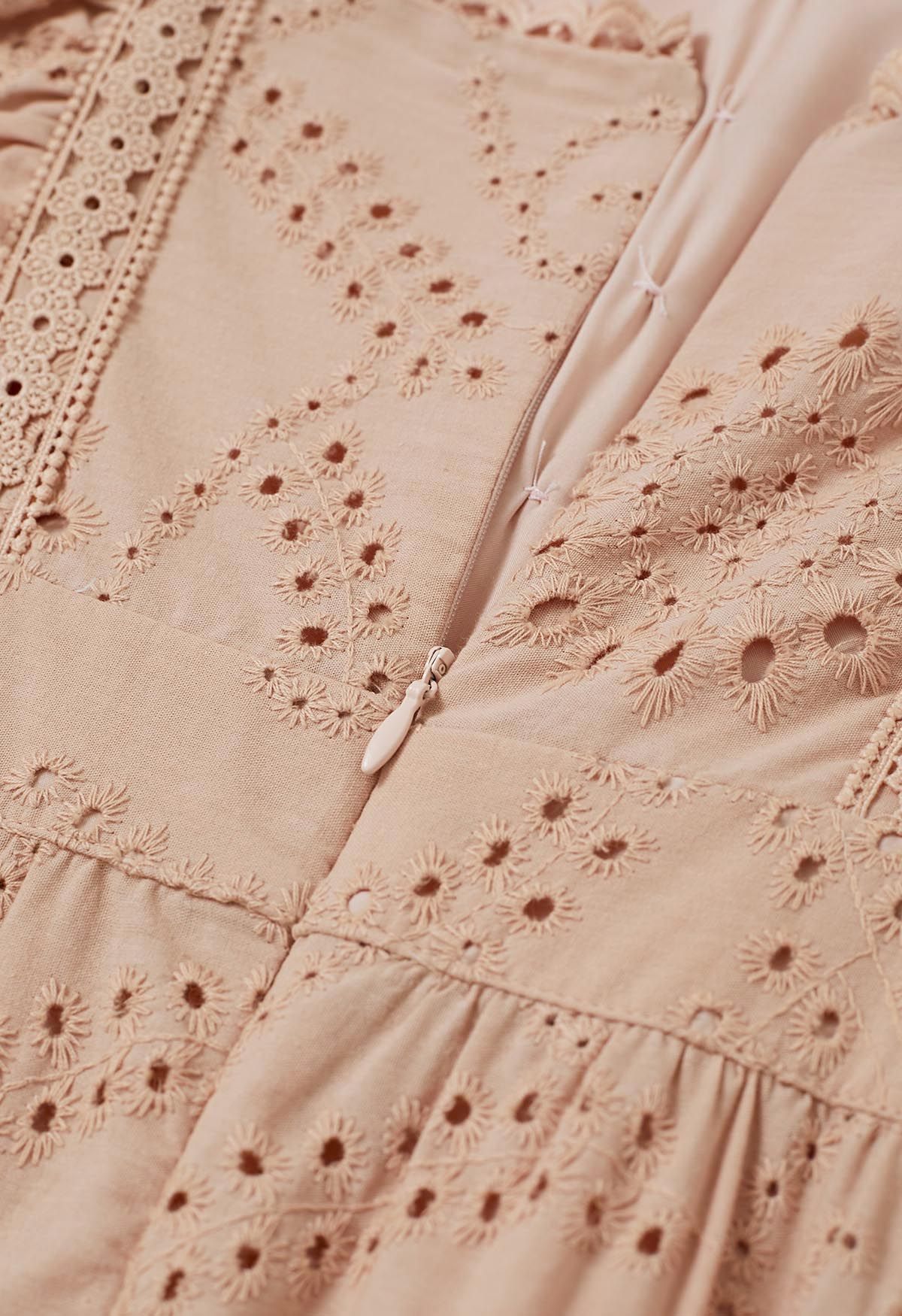 Sweetheart Neckline Eyelet Embroidery Maxi Dress in Apricot