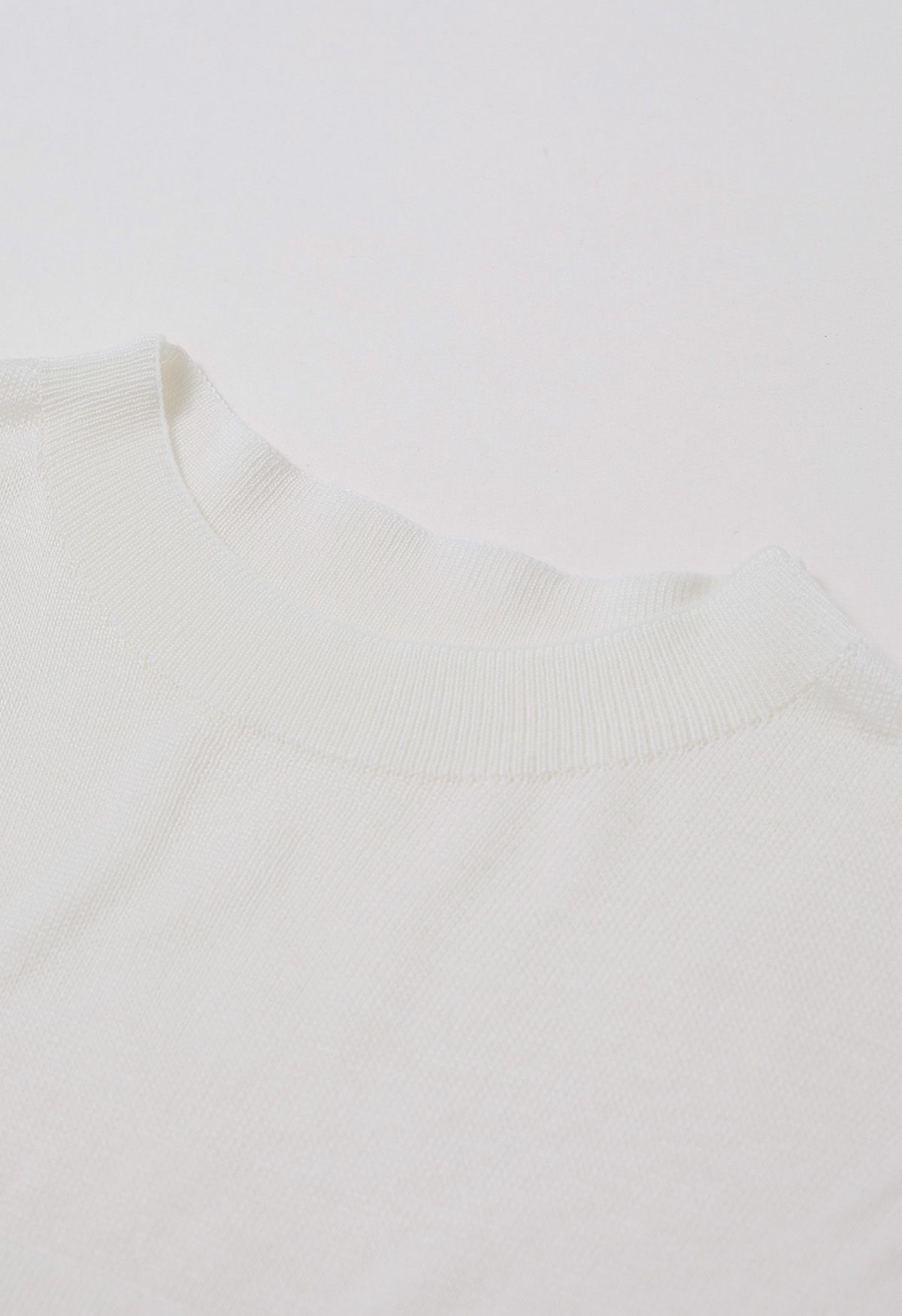 Mock Neck Sleeveless Slim Fit Knit Top in White