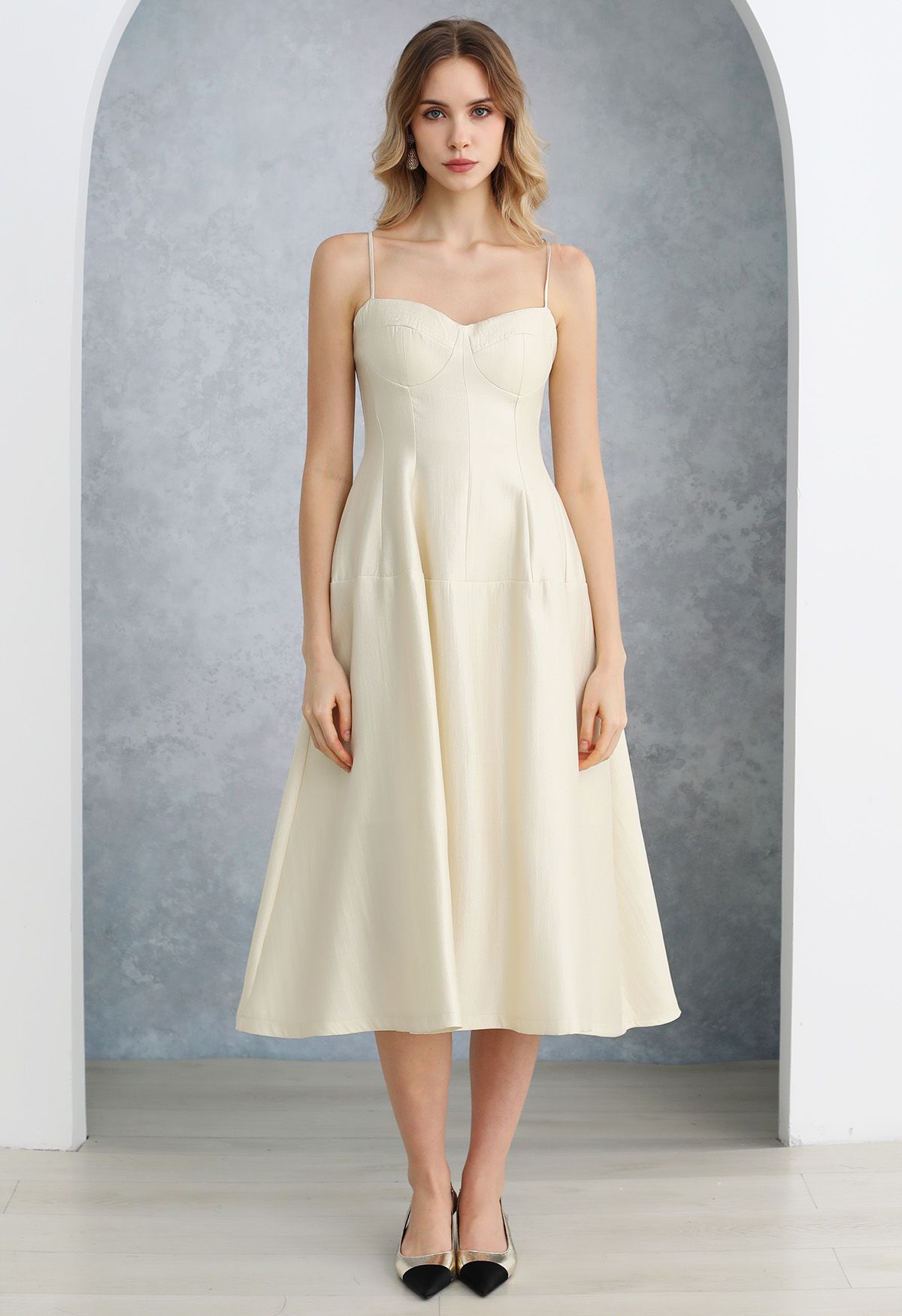 Flowy Spaghetti Strap Bustier Midi Dress in Cream