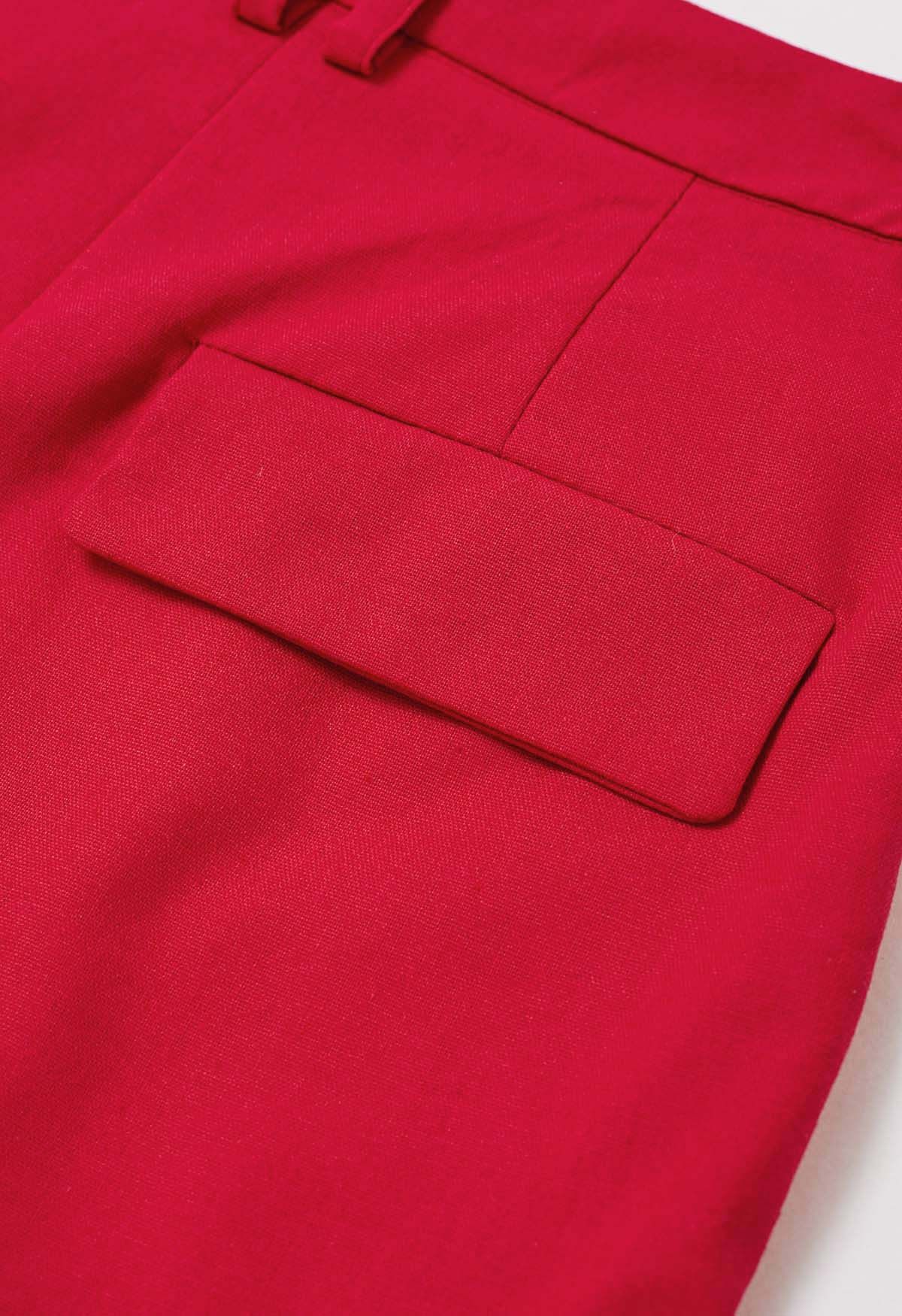 Side Pocket Pleated Linen-Blend Shorts in Red