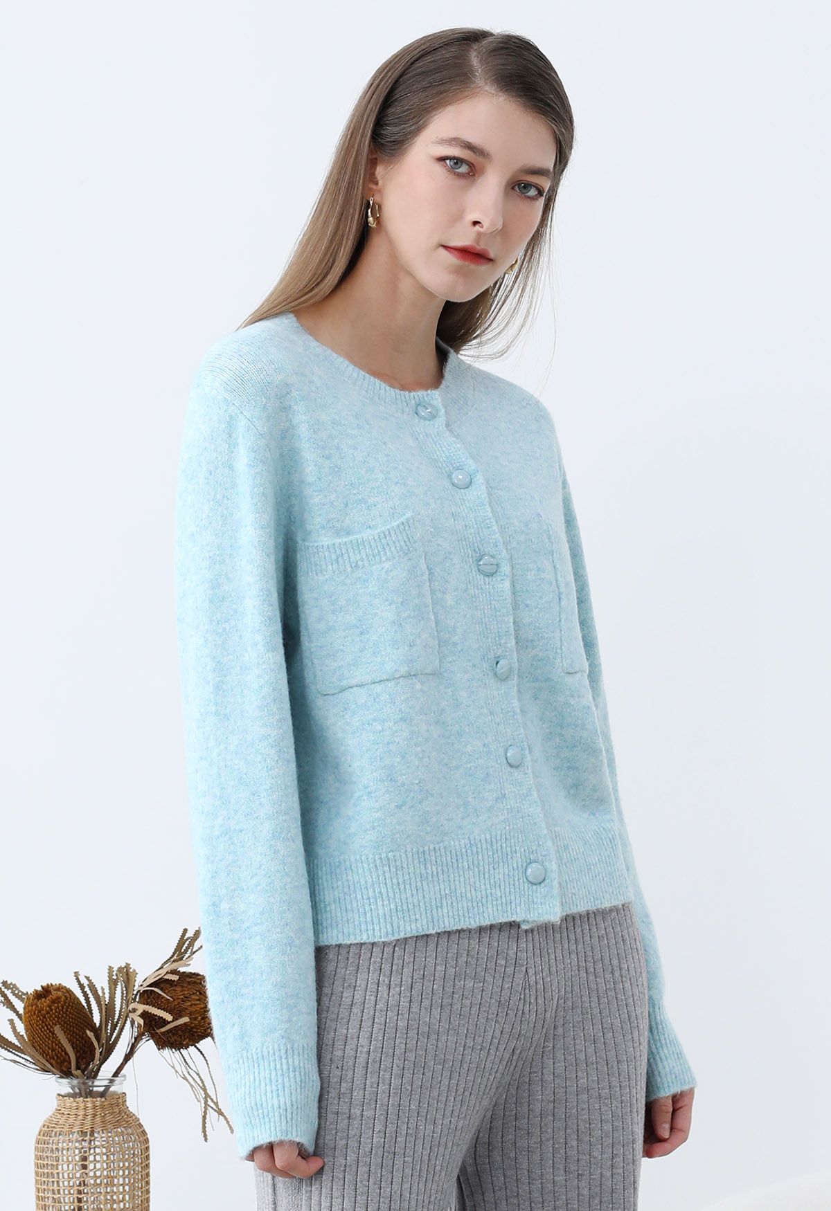 Toasty Patch Pockets Buttoned Knit Cardigan in Baby Blue