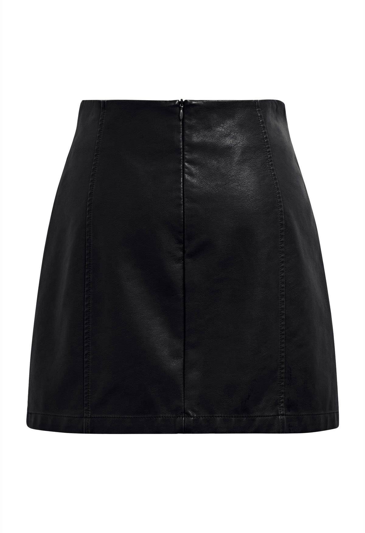 Well-Crafted Belt Trim Faux Leather Skorts in Black