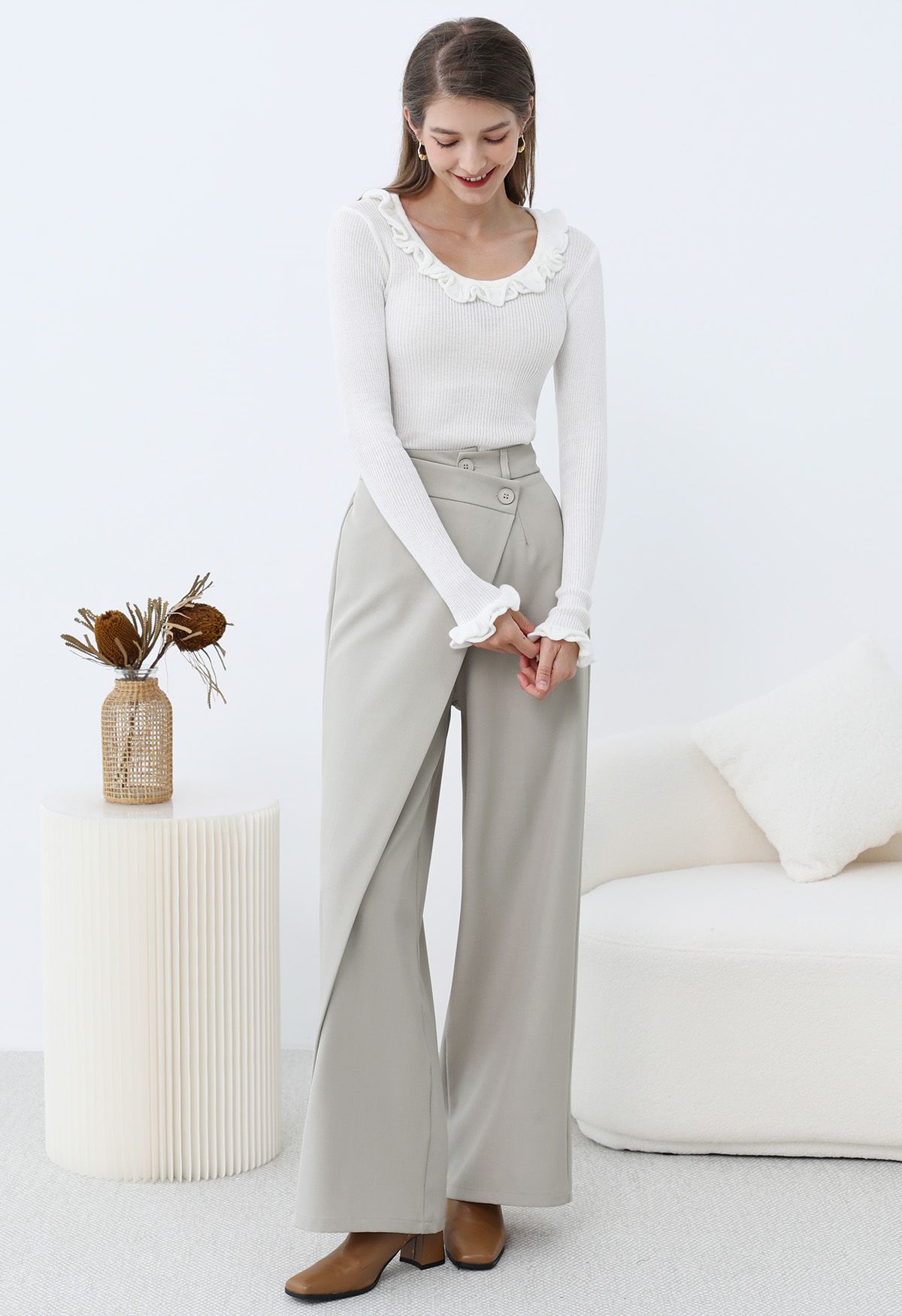 Asymmetric Flap Buttoned Straight-Leg Pants in Linen