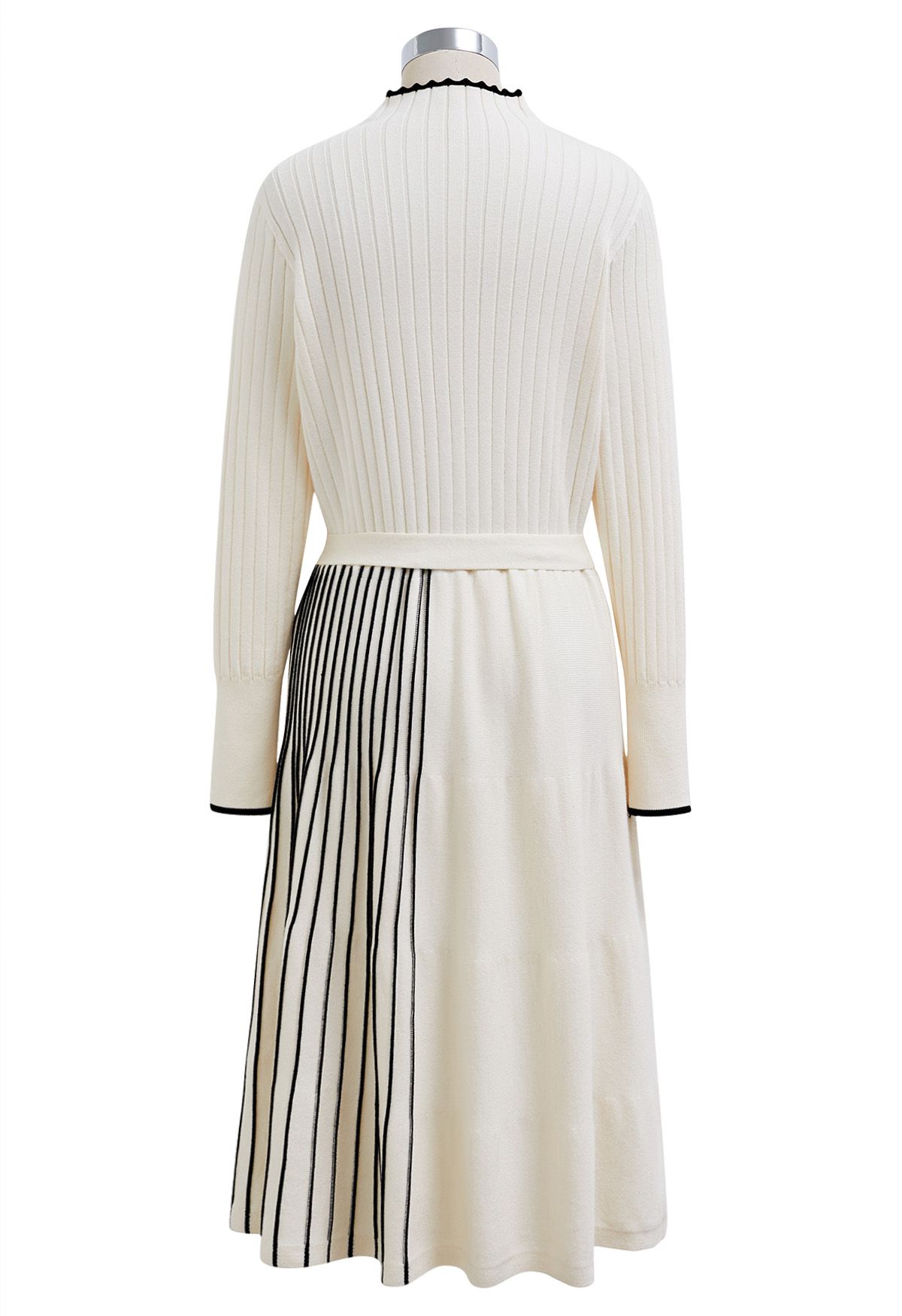 Inventive Contrast Striped Belted Ribbed Knit Dress in Cream