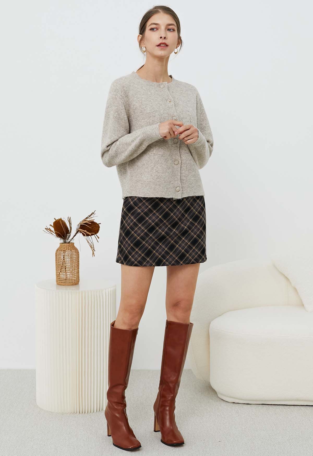 Darling Plaid Belted Mini Skirt in Black