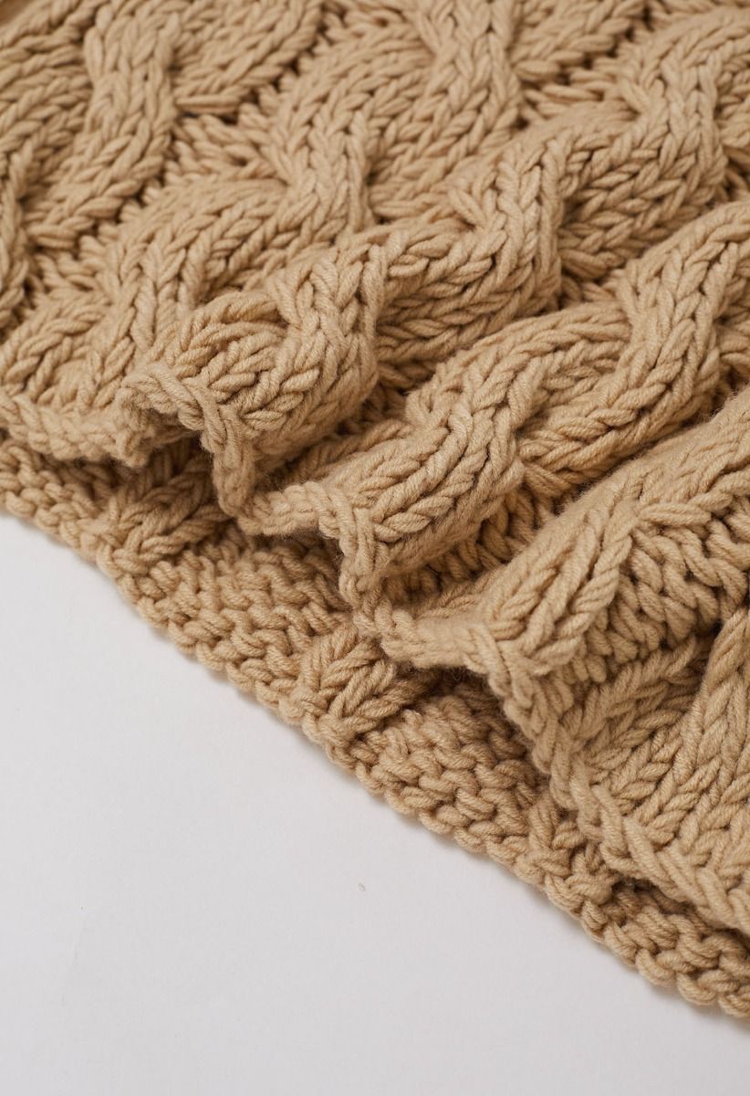 Collared V-Neck Chunky Cable-Knit Sweater in Tan