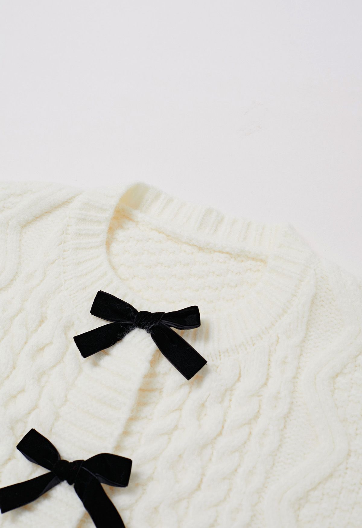 Bowknot Snap Button Braid Knit Cardigan in White