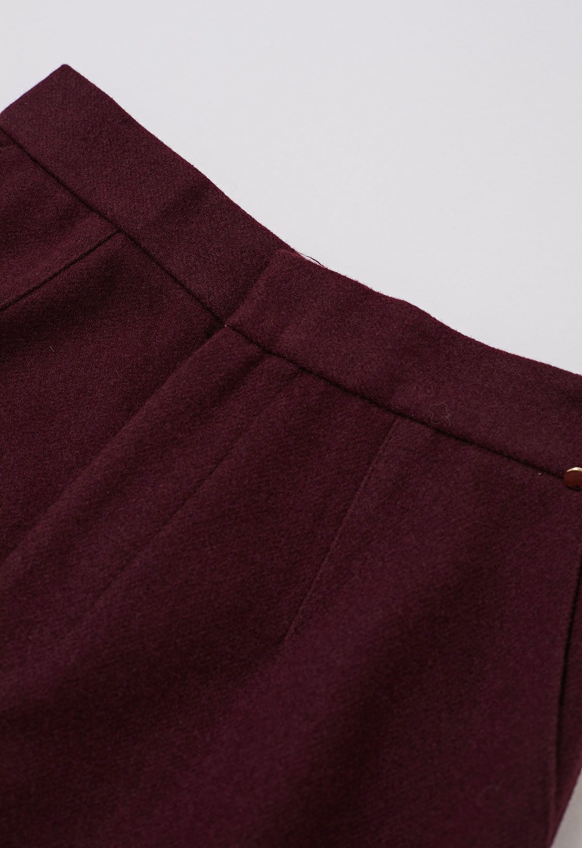 Dashing Side Pockets Palazzo Pants in Burgundy