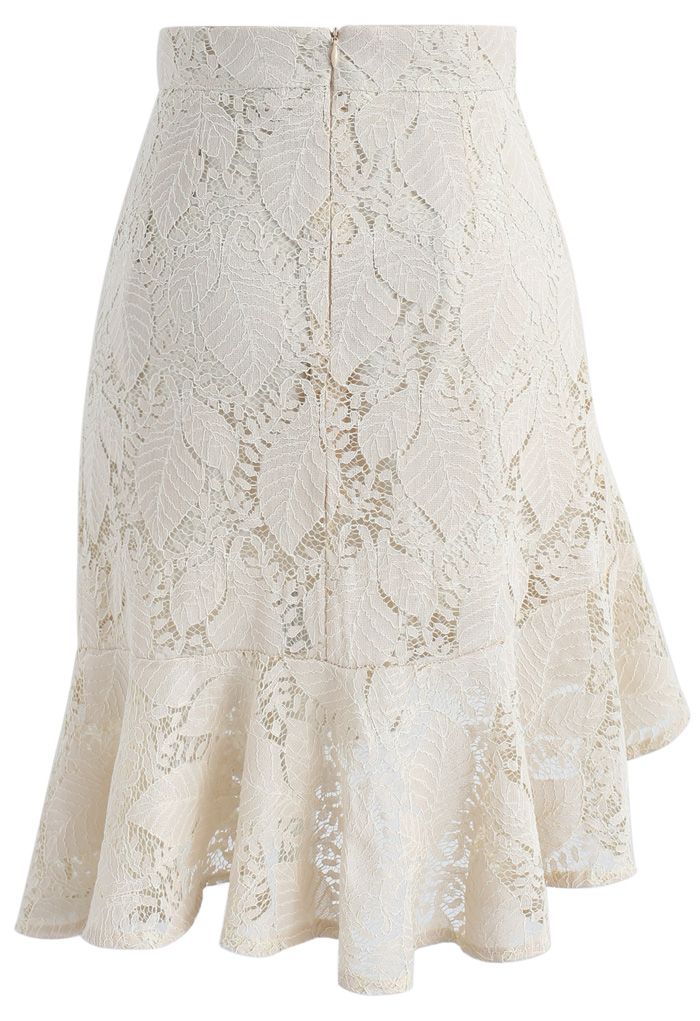 Paradisiacal Asymmetric Frill Hem Lace Skirt in Ivory