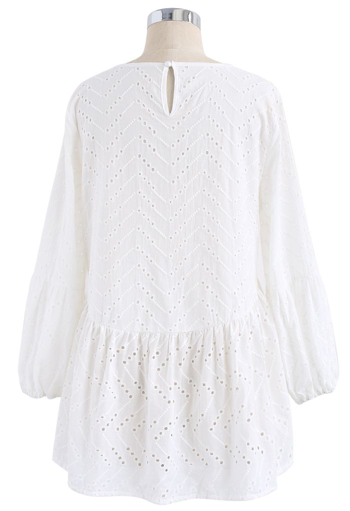 A Delicate Beginning Eyelet Dolly Top in White