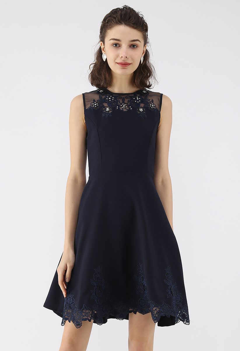 Perfect Poise Floral Sleeveless Dress in Navy